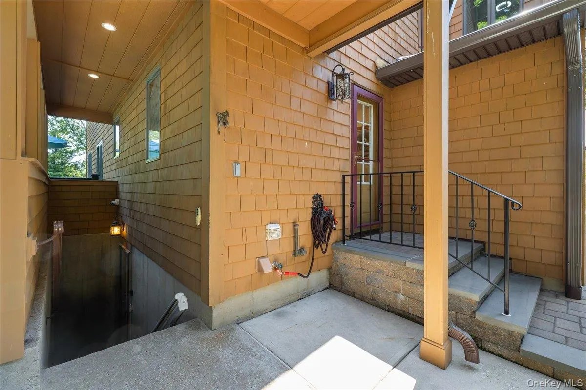 595 Greenfields Lane, Southold, NY, 3 Bedrooms Bedrooms, 9 Rooms Rooms,3 BathroomsBathrooms,Residential,For Rent,Greenfields,0,997034 595 Greenfields Lane, Southold, NY, 3 Bedrooms Bedrooms, 9 Rooms Rooms,3 BathroomsBathrooms,Residential,For Rent,Greenfields,0,997034
