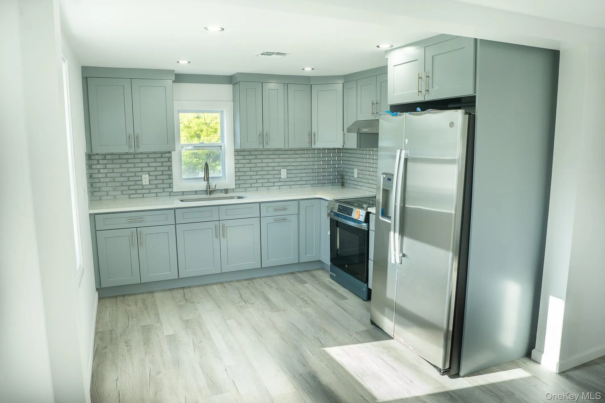 2144 Ocean Avenue, Islip, NY, 6 Bedrooms Bedrooms, 8 Rooms Rooms,2 BathroomsBathrooms,Residential,For Rent,Ocean,0,997039 2144 Ocean Avenue, Islip, NY, 6 Bedrooms Bedrooms, 8 Rooms Rooms,2 BathroomsBathrooms,Residential,For Rent,Ocean,0,997039