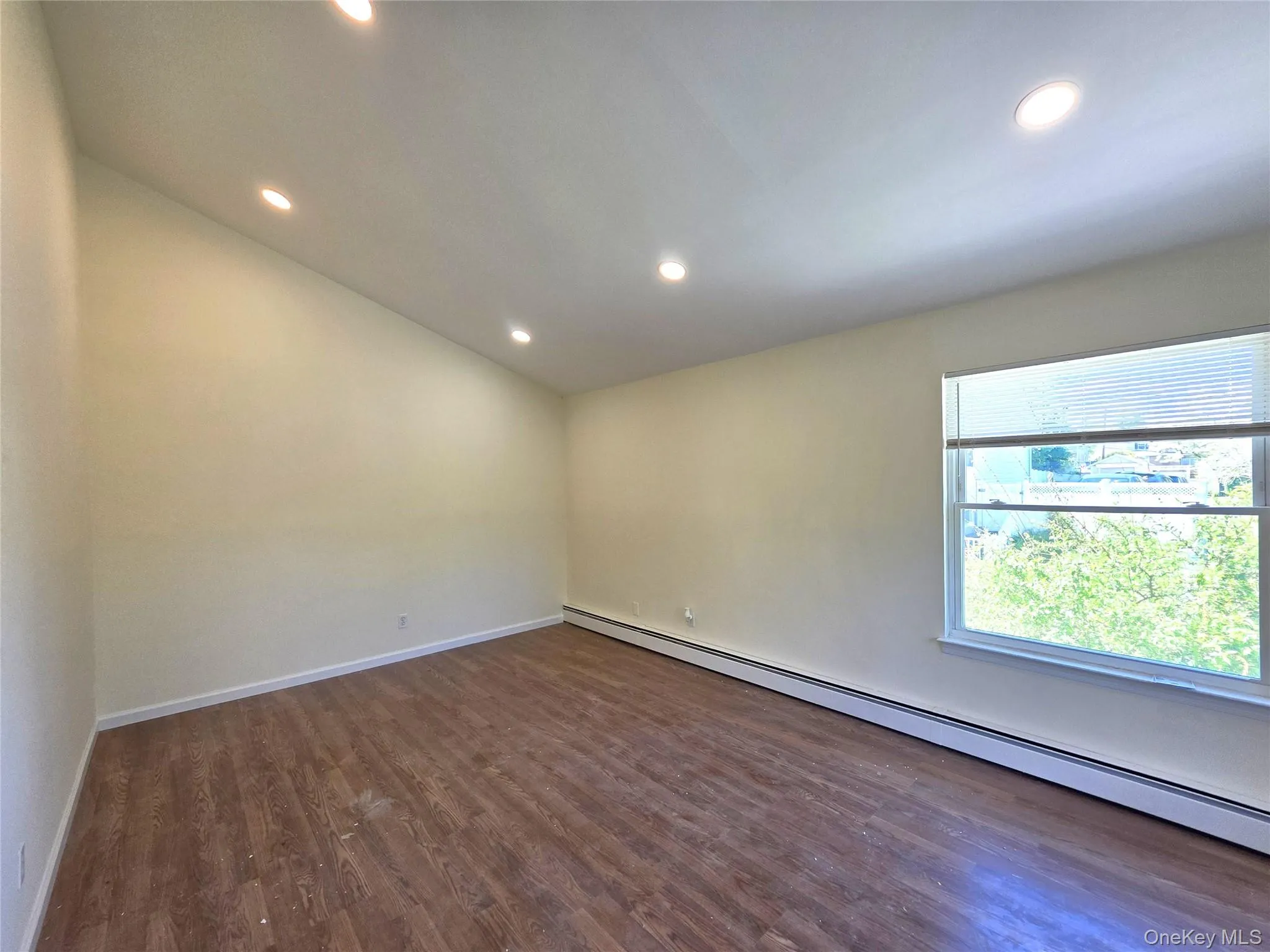 16 Birch Drive, Islip, NY, 3 Bedrooms Bedrooms, 8 Rooms Rooms,2 BathroomsBathrooms,Residential Lease,For Rent,Birch,0,997049 16 Birch Drive, Islip, NY, 3 Bedrooms Bedrooms, 8 Rooms Rooms,2 BathroomsBathrooms,Residential Lease,For Rent,Birch,0,997049