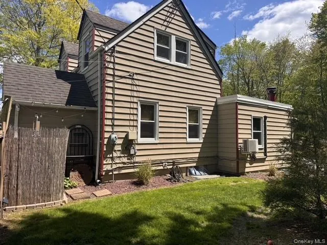 468 Clarkstown Road, Clarkstown, NY, 2 Bedrooms Bedrooms, 6 Rooms Rooms,1 BathroomBathrooms,Residential,For Rent,Clarkstown,0,997058 468 Clarkstown Road, Clarkstown, NY, 2 Bedrooms Bedrooms, 6 Rooms Rooms,1 BathroomBathrooms,Residential,For Rent,Clarkstown,0,997058