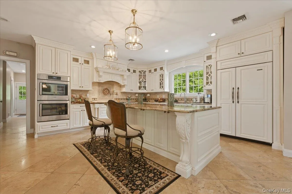 31 Cornwall Lane, North Hempstead, NY, 6 Bedrooms Bedrooms, 10 Rooms Rooms,4 BathroomsBathrooms,Residential Lease,For Rent,Cornwall,0,997062 31 Cornwall Lane, North Hempstead, NY, 6 Bedrooms Bedrooms, 10 Rooms Rooms,4 BathroomsBathrooms,Residential Lease,For Rent,Cornwall,0,997062