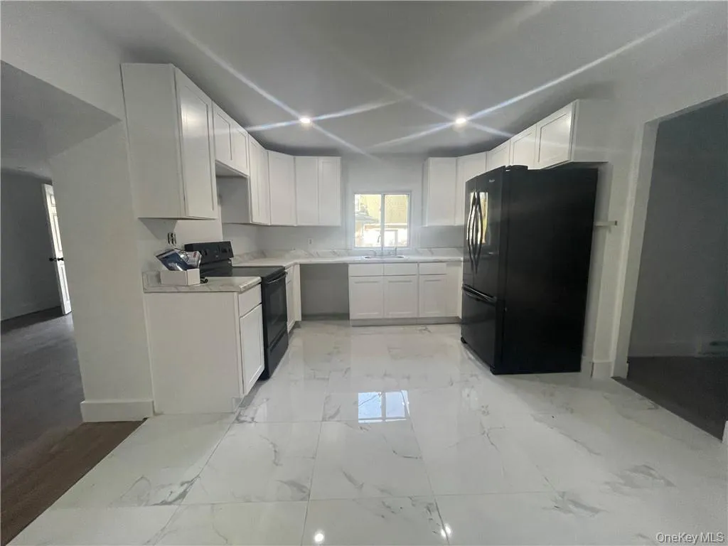 18 Mc Cune Place, Mamakating, NY, 3 Bedrooms Bedrooms, 9 Rooms Rooms,1 BathroomBathrooms,Residential Sale,For Rent,Mc Cune,0,997065 18 Mc Cune Place, Mamakating, NY, 3 Bedrooms Bedrooms, 9 Rooms Rooms,1 BathroomBathrooms,Residential Sale,For Rent,Mc Cune,0,997065