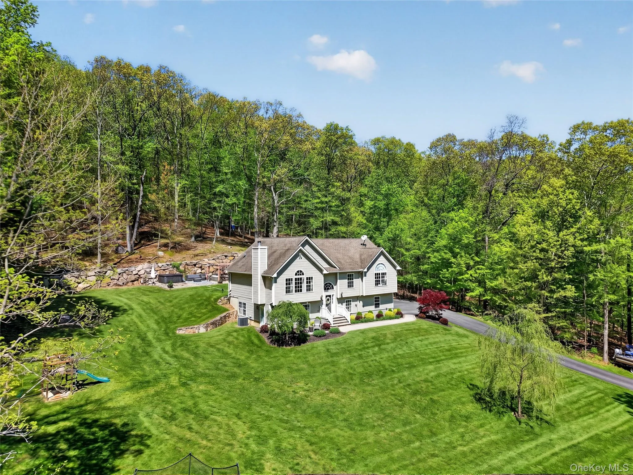 22 Hazel Hill Road, Carmel, NY, 3 Bedrooms Bedrooms, 6 Rooms Rooms,3 BathroomsBathrooms,Residential,For Rent,Hazel Hill,0,997068 22 Hazel Hill Road, Carmel, NY, 3 Bedrooms Bedrooms, 6 Rooms Rooms,3 BathroomsBathrooms,Residential,For Rent,Hazel Hill,0,997068