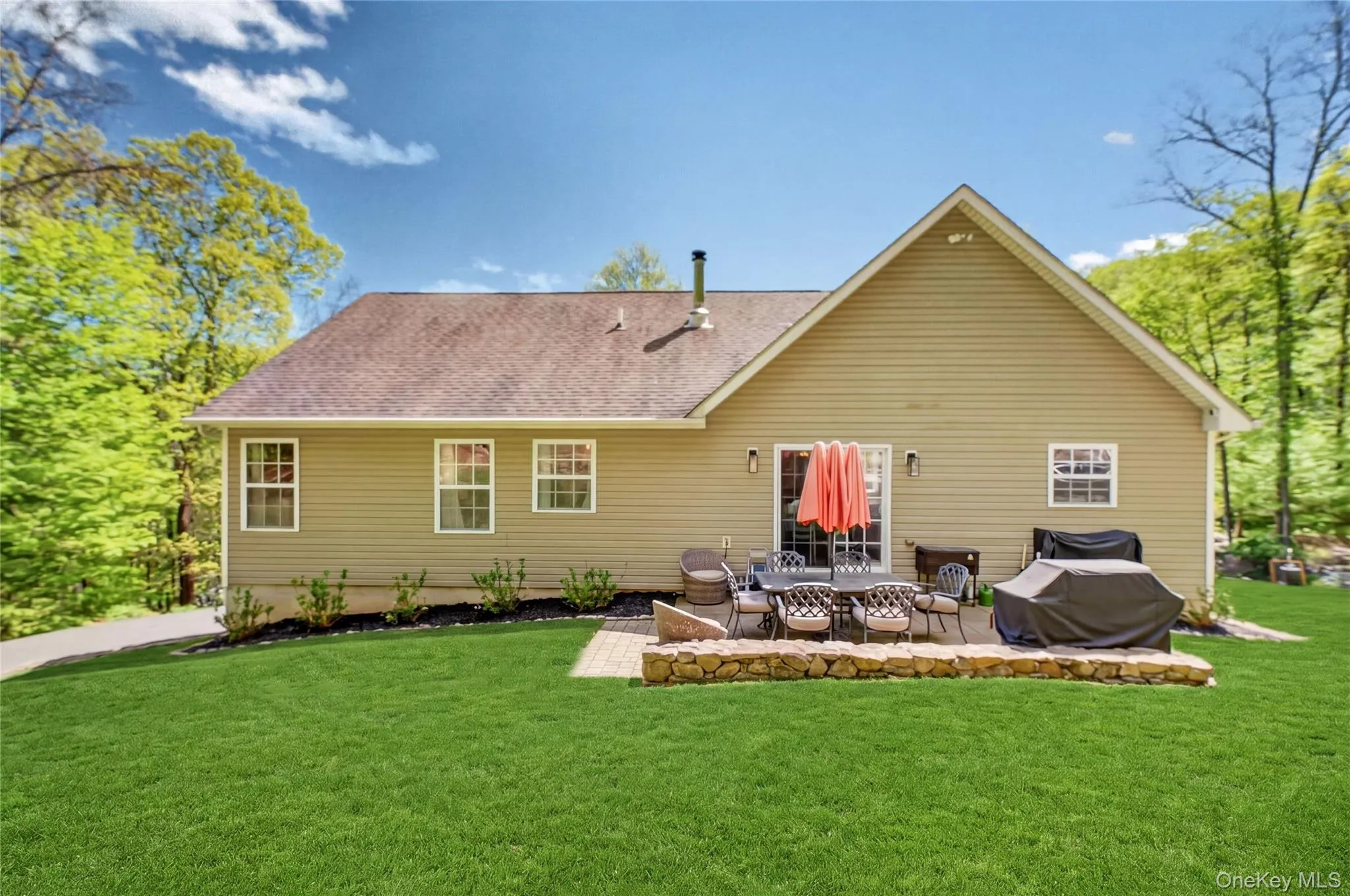 22 Hazel Hill Road, Carmel, NY, 3 Bedrooms Bedrooms, 6 Rooms Rooms,3 BathroomsBathrooms,Residential,For Rent,Hazel Hill,0,997068 22 Hazel Hill Road, Carmel, NY, 3 Bedrooms Bedrooms, 6 Rooms Rooms,3 BathroomsBathrooms,Residential,For Rent,Hazel Hill,0,997068