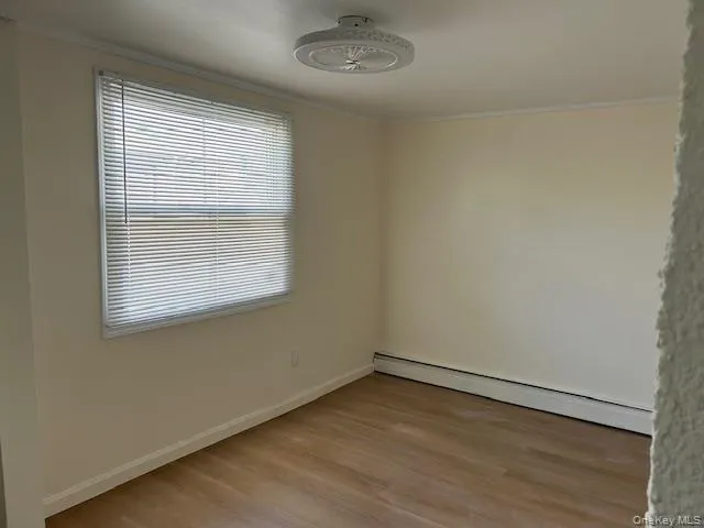 190-24 102nd Avenue, New York, NY, 3 Bedrooms Bedrooms, 6 Rooms Rooms,1 BathroomBathrooms,Residential Lease,For Rent,102nd,0,997070 190-24 102nd Avenue, New York, NY, 3 Bedrooms Bedrooms, 6 Rooms Rooms,1 BathroomBathrooms,Residential Lease,For Rent,102nd,0,997070