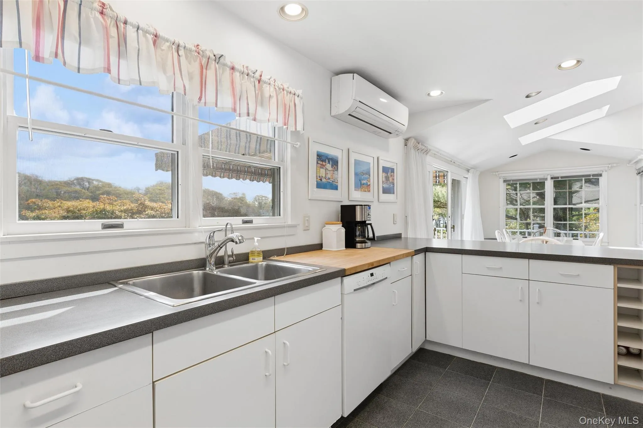 425 Briarwood Lane, Southold, NY, 3 Bedrooms Bedrooms, 8 Rooms Rooms,2 BathroomsBathrooms,Residential Lease,For Rent,Briarwood,0,997077 425 Briarwood Lane, Southold, NY, 3 Bedrooms Bedrooms, 8 Rooms Rooms,2 BathroomsBathrooms,Residential Lease,For Rent,Briarwood,0,997077