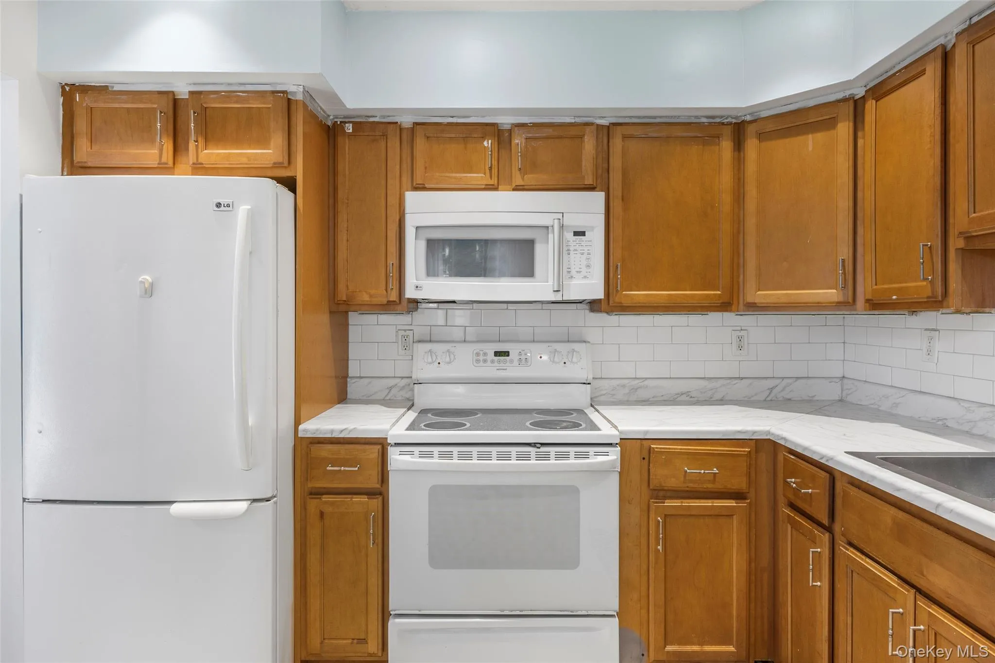 655 Middle Country Road, Brookhaven, NY, 1 Bedroom Bedrooms, 4 Rooms Rooms,1 BathroomBathrooms,Residential Sale,For Rent,Middle Country,0,997080 655 Middle Country Road, Brookhaven, NY, 1 Bedroom Bedrooms, 4 Rooms Rooms,1 BathroomBathrooms,Residential Sale,For Rent,Middle Country,0,997080