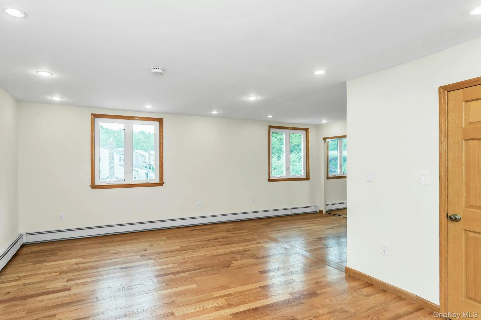717 3rd Avenue, Huntington, NY, 5 Bedrooms Bedrooms, 11 Rooms Rooms,3 BathroomsBathrooms,Residential Lease,For Rent,3rd,0,997081 717 3rd Avenue, Huntington, NY, 5 Bedrooms Bedrooms, 11 Rooms Rooms,3 BathroomsBathrooms,Residential Lease,For Rent,3rd,0,997081