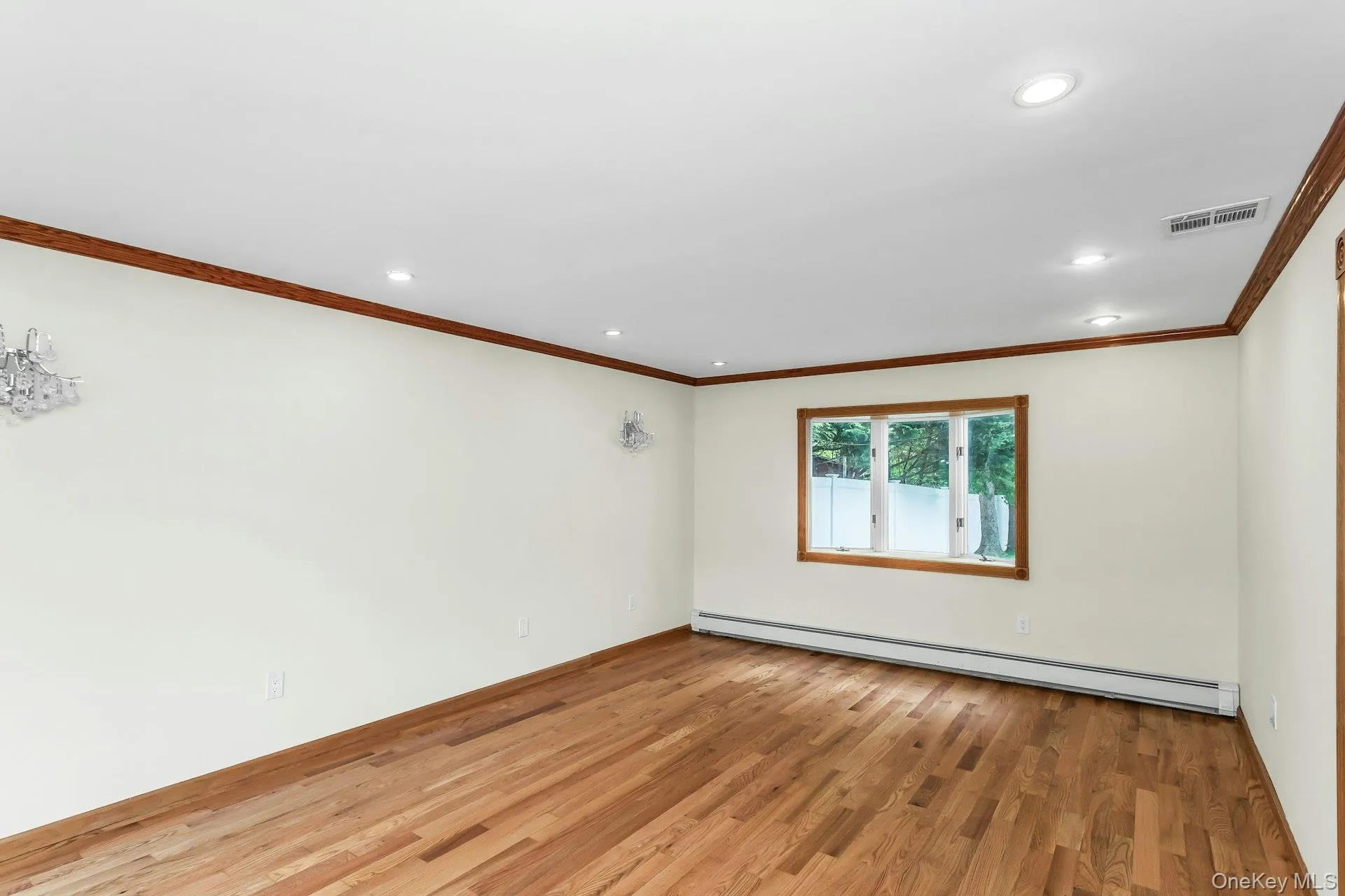 717 3rd Avenue, Huntington, NY, 5 Bedrooms Bedrooms, 11 Rooms Rooms,3 BathroomsBathrooms,Residential Lease,For Rent,3rd,0,997081 717 3rd Avenue, Huntington, NY, 5 Bedrooms Bedrooms, 11 Rooms Rooms,3 BathroomsBathrooms,Residential Lease,For Rent,3rd,0,997081