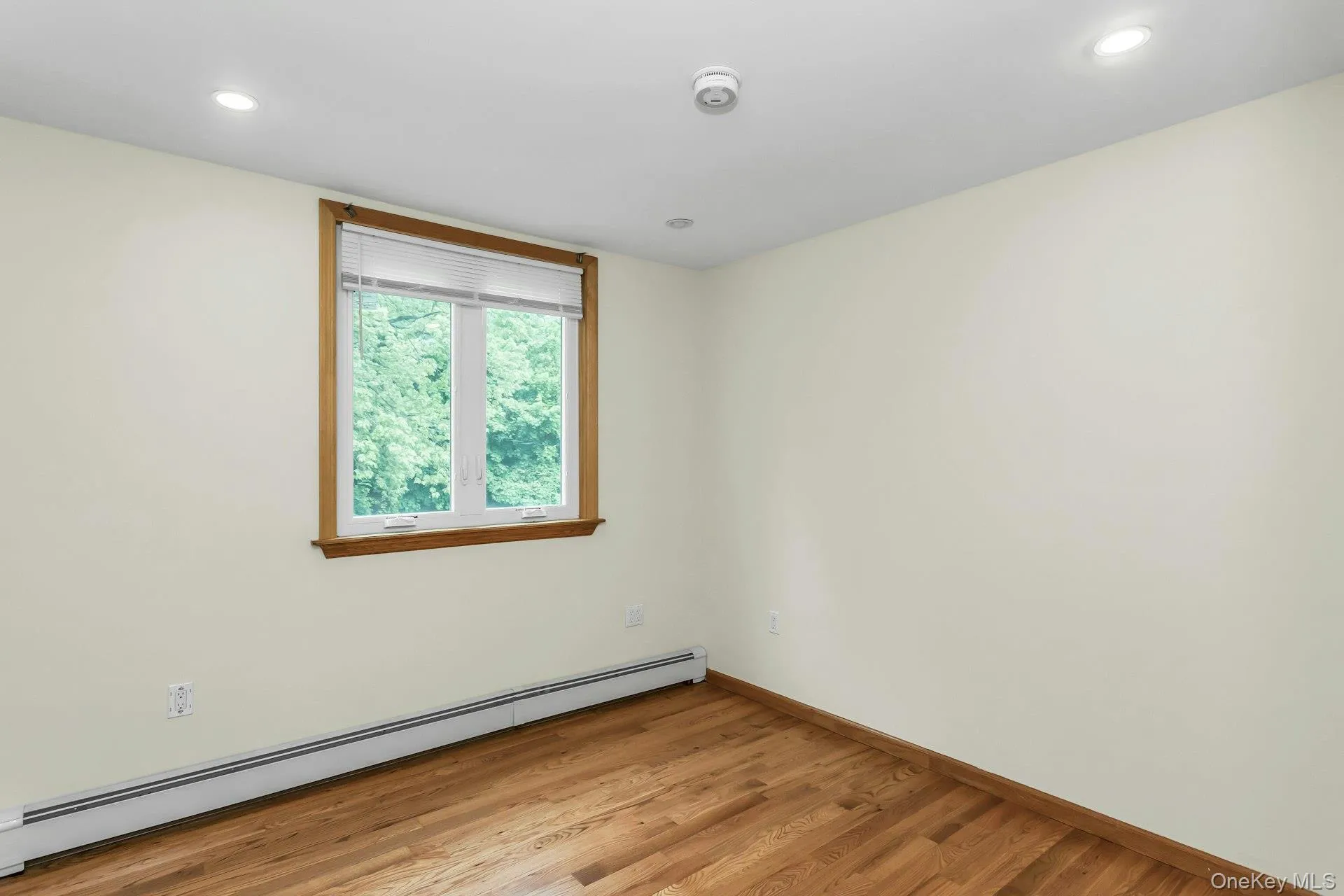 717 3rd Avenue, Huntington, NY, 5 Bedrooms Bedrooms, 11 Rooms Rooms,3 BathroomsBathrooms,Residential Lease,For Rent,3rd,0,997081 717 3rd Avenue, Huntington, NY, 5 Bedrooms Bedrooms, 11 Rooms Rooms,3 BathroomsBathrooms,Residential Lease,For Rent,3rd,0,997081