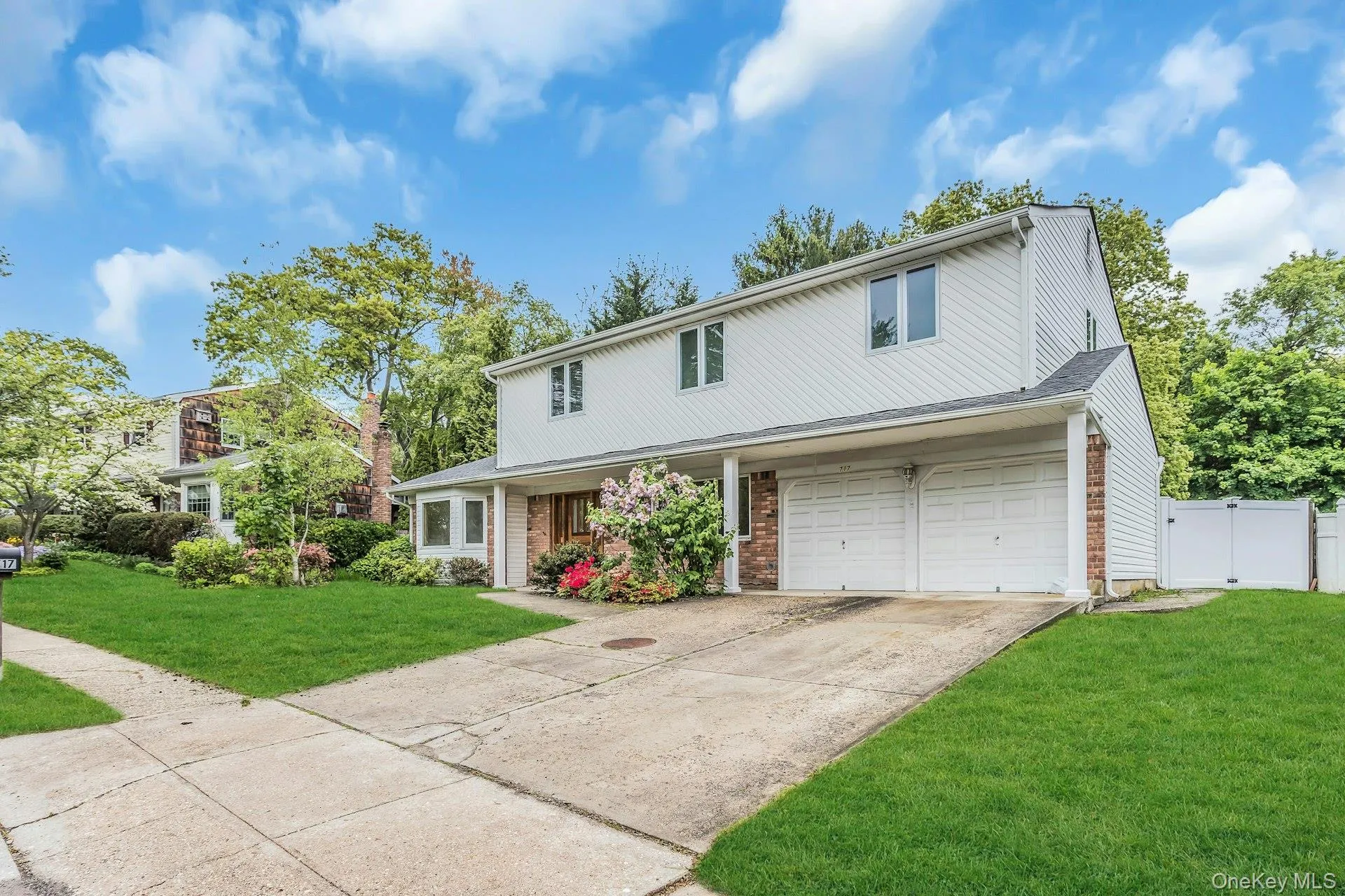 717 3rd Avenue, Huntington, NY, 5 Bedrooms Bedrooms, 11 Rooms Rooms,3 BathroomsBathrooms,Residential Lease,For Rent,3rd,0,997081 717 3rd Avenue, Huntington, NY, 5 Bedrooms Bedrooms, 11 Rooms Rooms,3 BathroomsBathrooms,Residential Lease,For Rent,3rd,0,997081