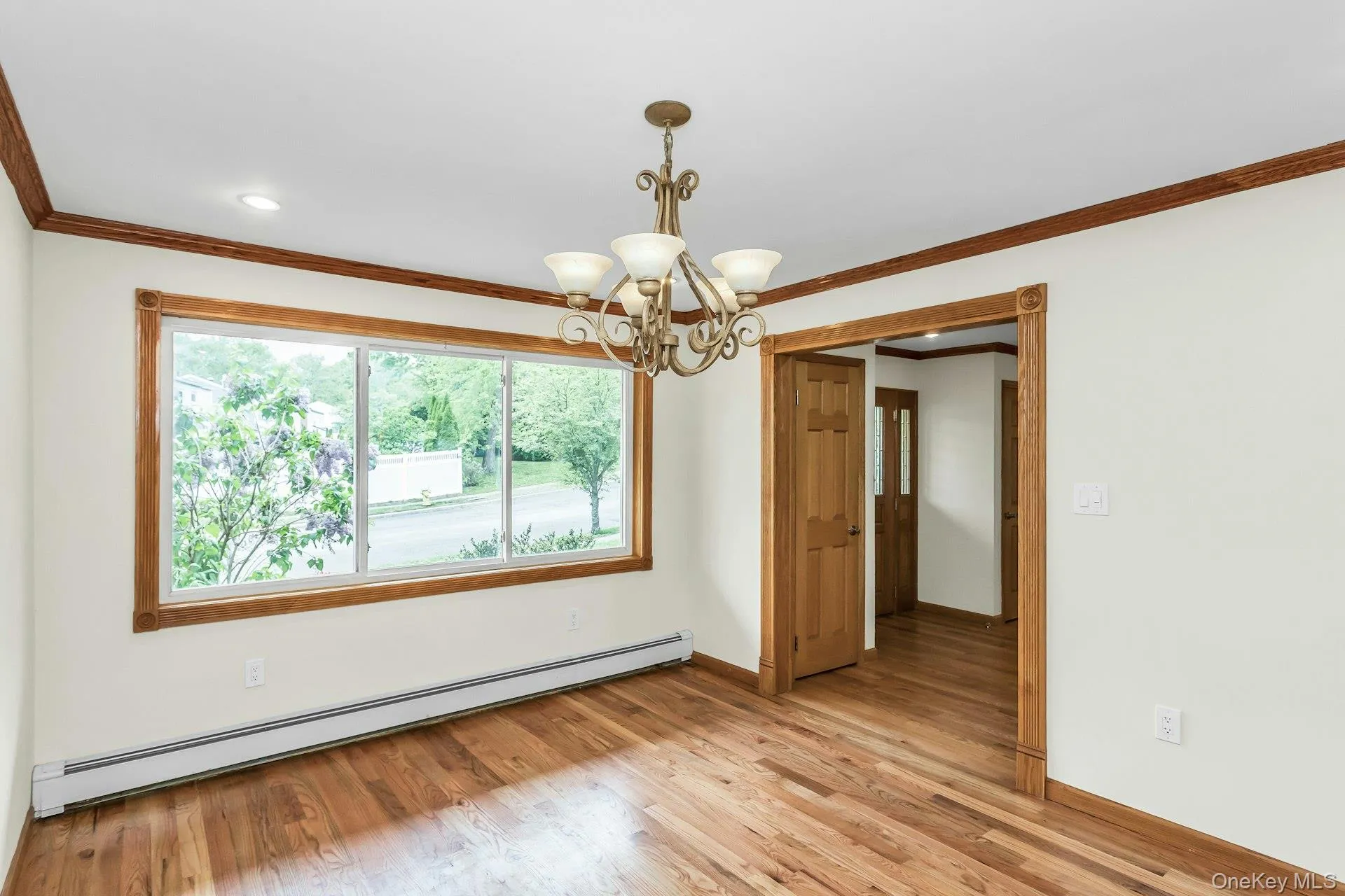 717 3rd Avenue, Huntington, NY, 5 Bedrooms Bedrooms, 11 Rooms Rooms,3 BathroomsBathrooms,Residential Lease,For Rent,3rd,0,997081 717 3rd Avenue, Huntington, NY, 5 Bedrooms Bedrooms, 11 Rooms Rooms,3 BathroomsBathrooms,Residential Lease,For Rent,3rd,0,997081