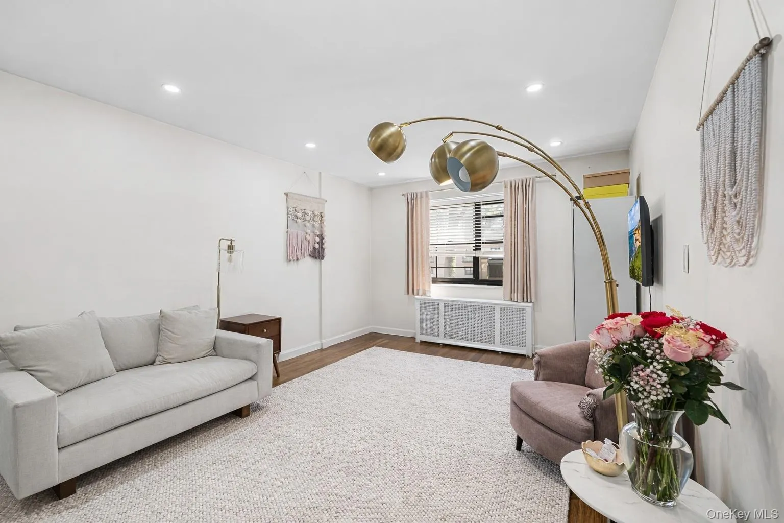 9 Manchester Road, Eastchester, NY, 1 Bedroom Bedrooms, 3 Rooms Rooms,1 BathroomBathrooms,Residential,For Rent,Manchester,0,997089 9 Manchester Road, Eastchester, NY, 1 Bedroom Bedrooms, 3 Rooms Rooms,1 BathroomBathrooms,Residential,For Rent,Manchester,0,997089