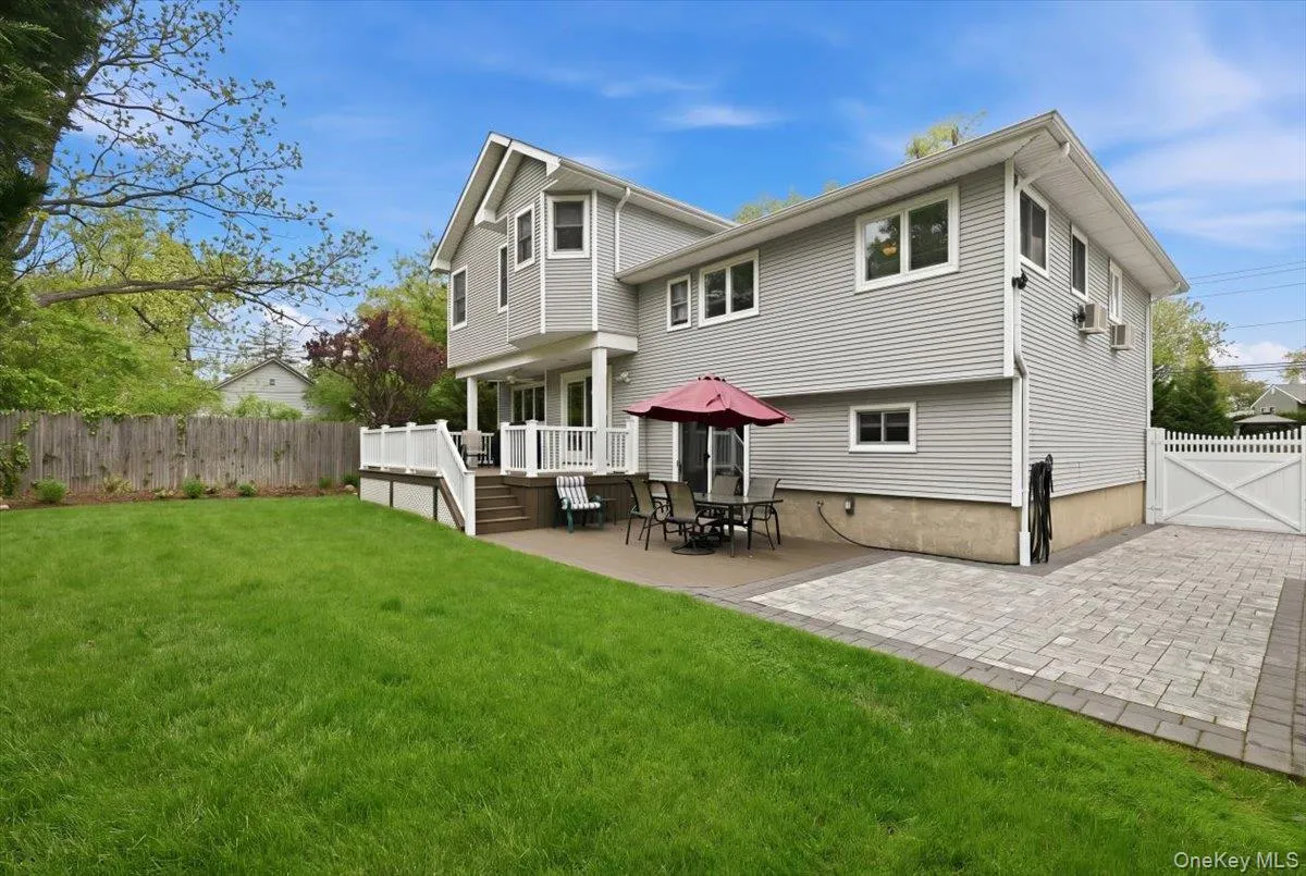 1811 Wilson Avenue, Hempstead, NY, 4 Bedrooms Bedrooms, 8 Rooms Rooms,3 BathroomsBathrooms,Residential Sale,For Rent,Wilson,0,997090 1811 Wilson Avenue, Hempstead, NY, 4 Bedrooms Bedrooms, 8 Rooms Rooms,3 BathroomsBathrooms,Residential Sale,For Rent,Wilson,0,997090
