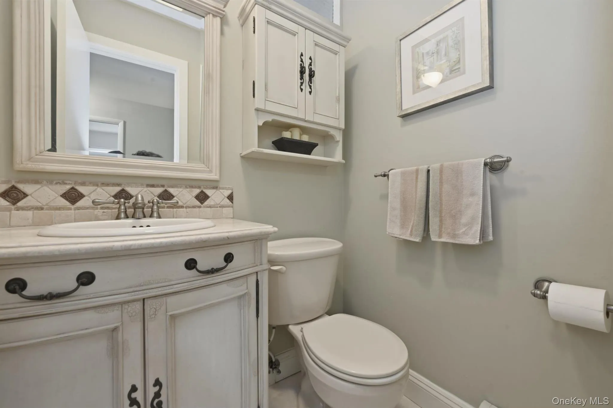 1/2 BATH 1/2 BATH