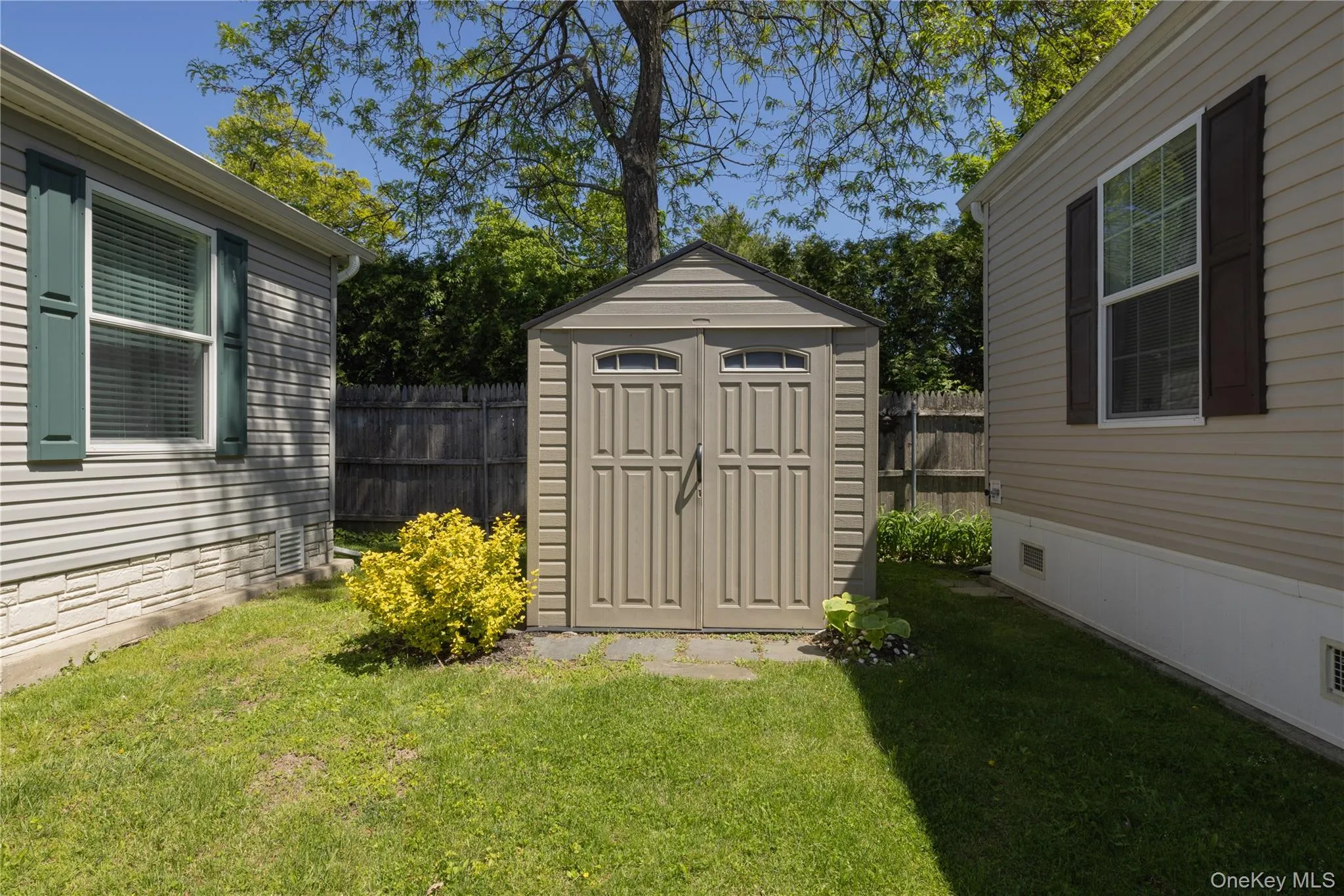 20 - Storage shed 20 - Storage shed