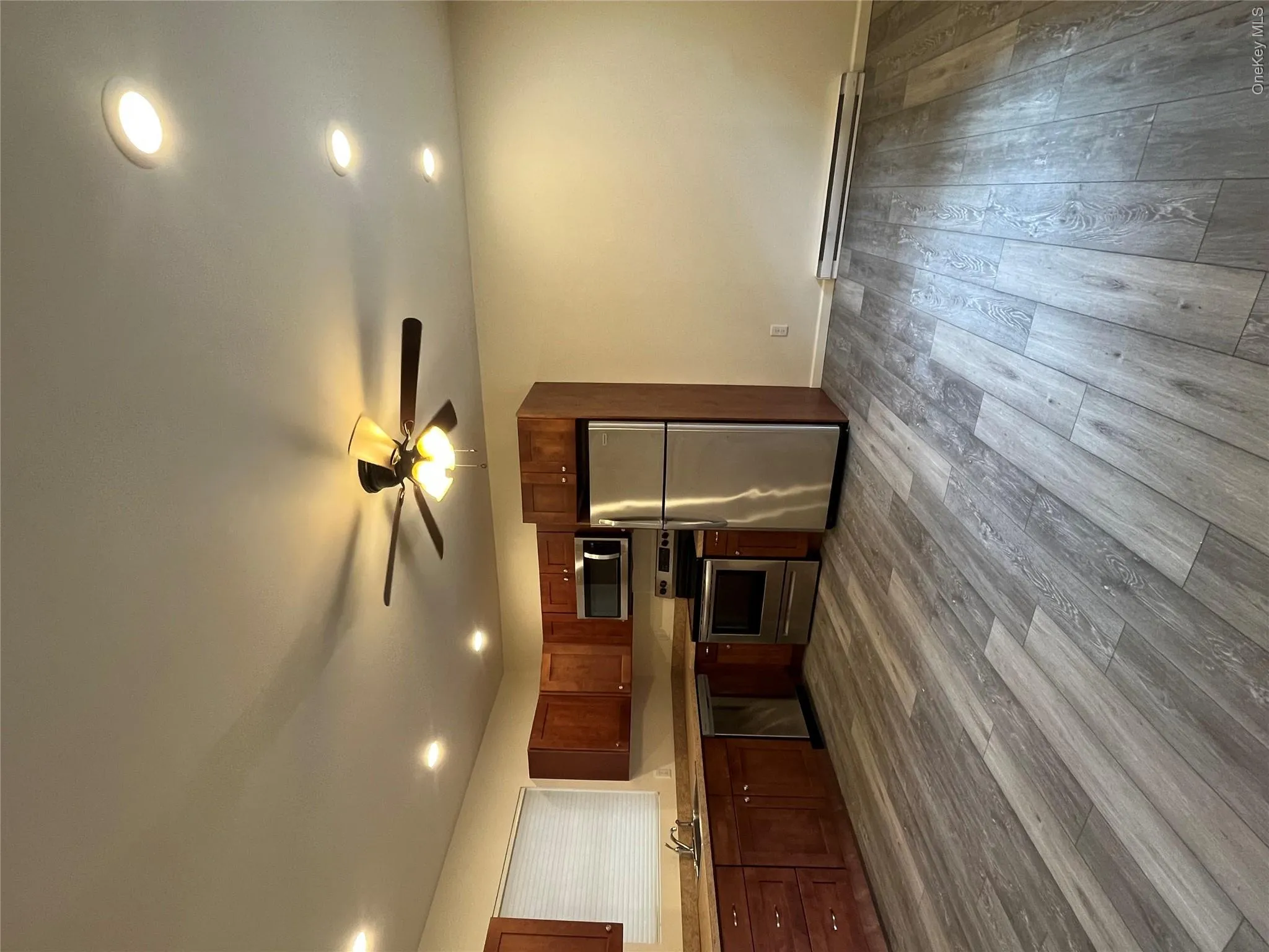 73 Webster Ave, Goshen, NY, 1 Bedroom Bedrooms, 3 Rooms Rooms,1 BathroomBathrooms,Residential Lease,For Rent,Webster Ave,0,997095 73 Webster Ave, Goshen, NY, 1 Bedroom Bedrooms, 3 Rooms Rooms,1 BathroomBathrooms,Residential Lease,For Rent,Webster Ave,0,997095