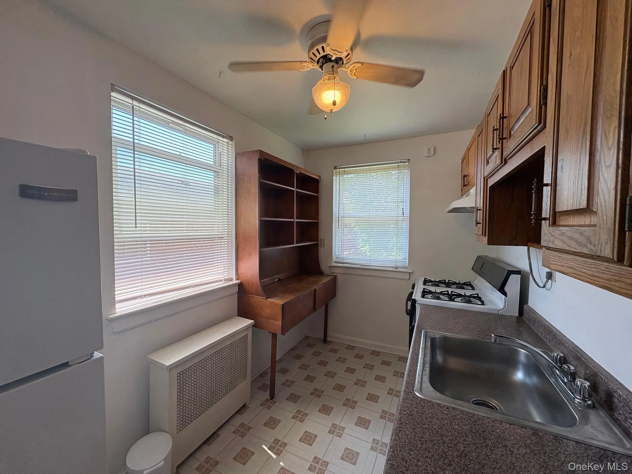 263-45 73rd Avenue, New York, NY, 1 Bedroom Bedrooms, 3 Rooms Rooms,1 BathroomBathrooms,Residential Lease,For Rent,73rd Avenue,0,997098 263-45 73rd Avenue, New York, NY, 1 Bedroom Bedrooms, 3 Rooms Rooms,1 BathroomBathrooms,Residential Lease,For Rent,73rd Avenue,0,997098