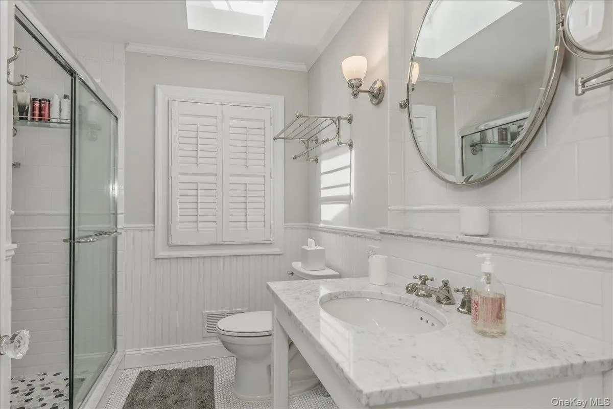 15 Gardners Lane, Southampton, NY, 3 Bedrooms Bedrooms, 7 Rooms Rooms,2 BathroomsBathrooms,Residential Lease,For Rent,Gardners,0,997106 15 Gardners Lane, Southampton, NY, 3 Bedrooms Bedrooms, 7 Rooms Rooms,2 BathroomsBathrooms,Residential Lease,For Rent,Gardners,0,997106