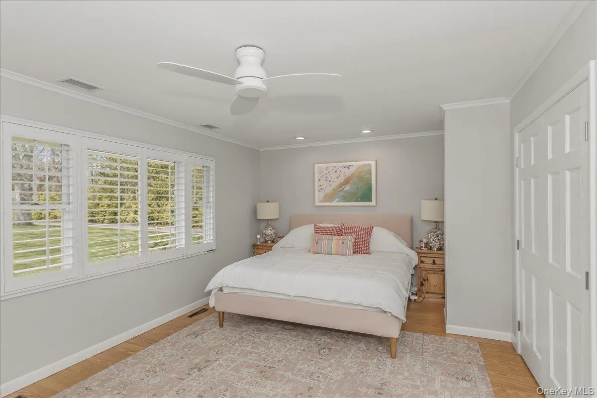 15 Gardners Lane, Southampton, NY, 3 Bedrooms Bedrooms, 7 Rooms Rooms,2 BathroomsBathrooms,Residential Lease,For Rent,Gardners,0,997106 15 Gardners Lane, Southampton, NY, 3 Bedrooms Bedrooms, 7 Rooms Rooms,2 BathroomsBathrooms,Residential Lease,For Rent,Gardners,0,997106