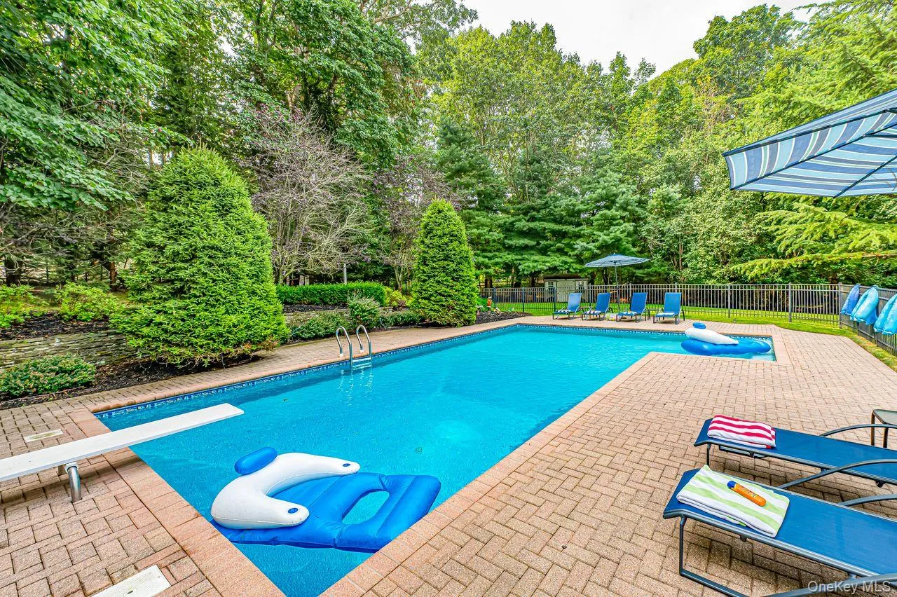 Beautiful custom plantings Beautiful custom plantings