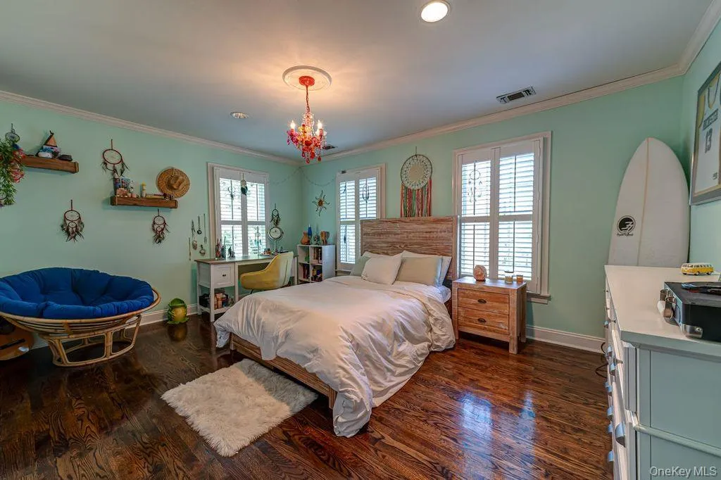 9 Fox Meadow Lane, Smithtown, NY, 4 Bedrooms Bedrooms, 10 Rooms Rooms,4 BathroomsBathrooms,Residential,For Rent,Fox Meadow,0,KEY997110 9 Fox Meadow Lane, Smithtown, NY, 4 Bedrooms Bedrooms, 10 Rooms Rooms,4 BathroomsBathrooms,Residential,For Rent,Fox Meadow,0,KEY997110