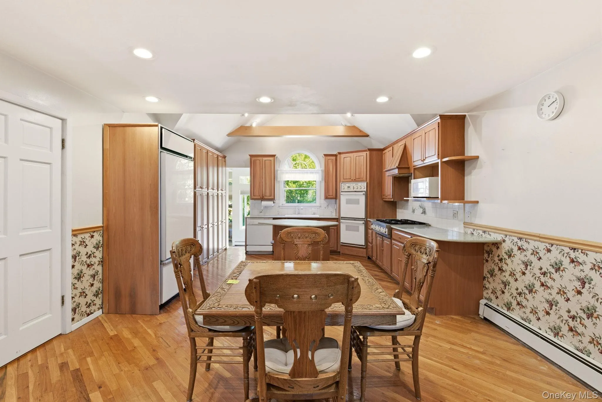eat in kitchen with breakfast area dining eat in kitchen with breakfast area dining