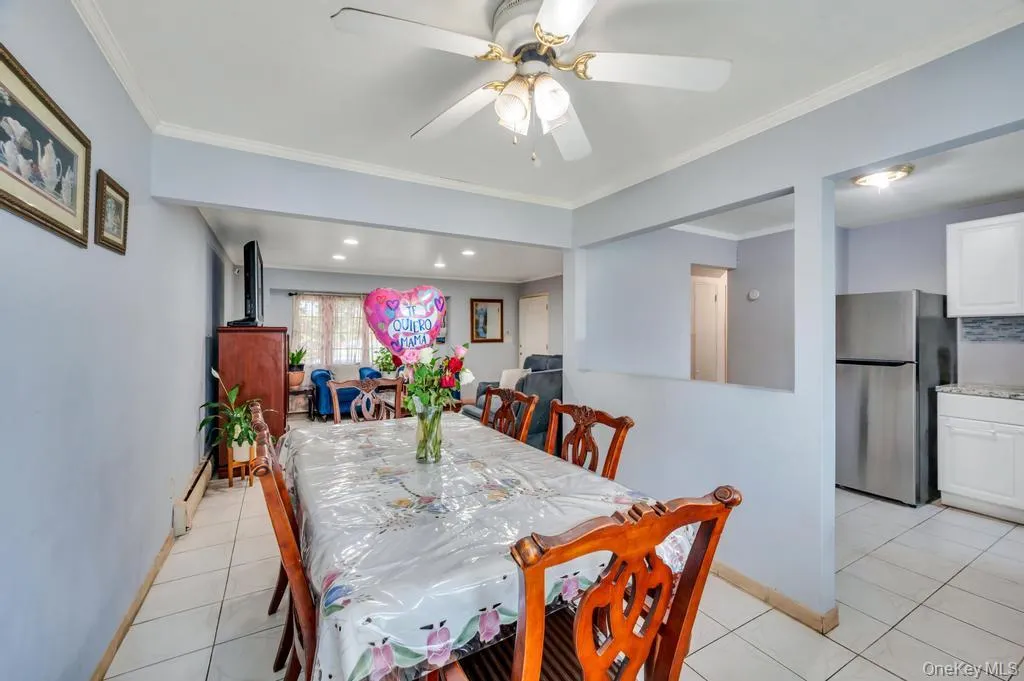 1050 Stewart Avenue, Oyster Bay, NY, 4 Bedrooms Bedrooms, 6 Rooms Rooms,2 BathroomsBathrooms,Residential,For Rent,Stewart,0,997115 1050 Stewart Avenue, Oyster Bay, NY, 4 Bedrooms Bedrooms, 6 Rooms Rooms,2 BathroomsBathrooms,Residential,For Rent,Stewart,0,997115