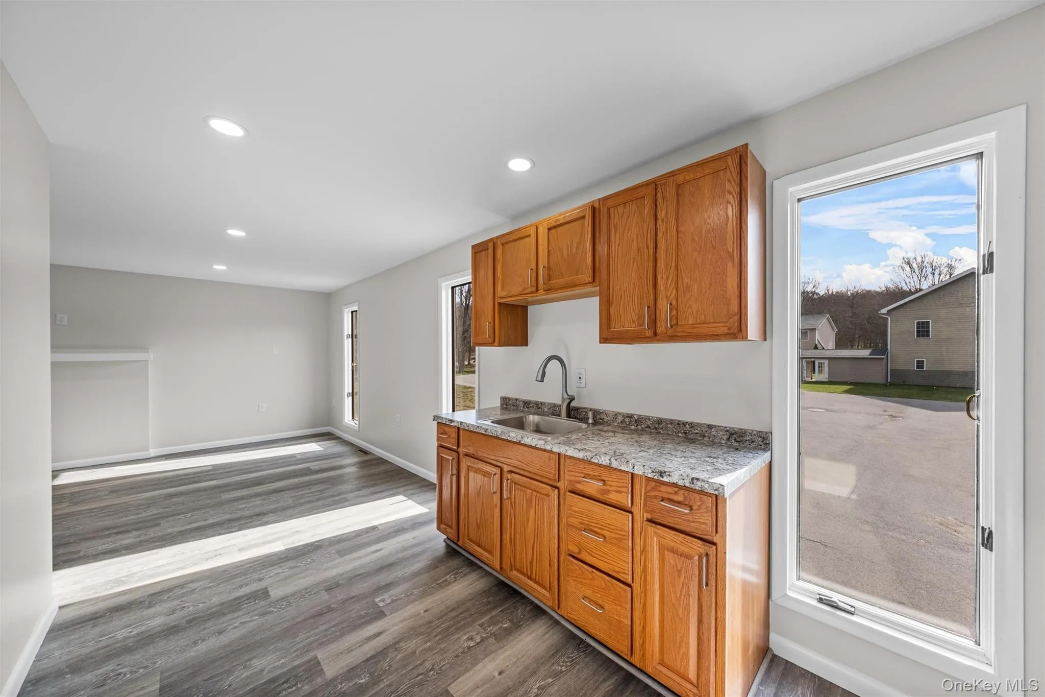 1-18 Willow Way, Rhinebeck, NY, 2 Bedrooms Bedrooms, 5 Rooms Rooms,1 BathroomBathrooms,Residential Lease,For Rent,Willow,0,997117 1-18 Willow Way, Rhinebeck, NY, 2 Bedrooms Bedrooms, 5 Rooms Rooms,1 BathroomBathrooms,Residential Lease,For Rent,Willow,0,997117