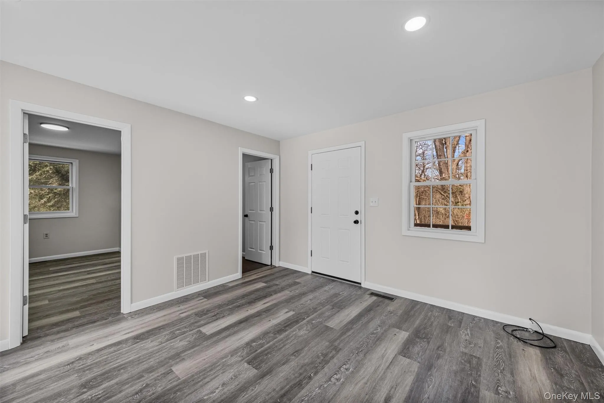 1-18 Willow Way, Rhinebeck, NY, 2 Bedrooms Bedrooms, 5 Rooms Rooms,1 BathroomBathrooms,Residential Lease,For Rent,Willow,0,997117 1-18 Willow Way, Rhinebeck, NY, 2 Bedrooms Bedrooms, 5 Rooms Rooms,1 BathroomBathrooms,Residential Lease,For Rent,Willow,0,997117