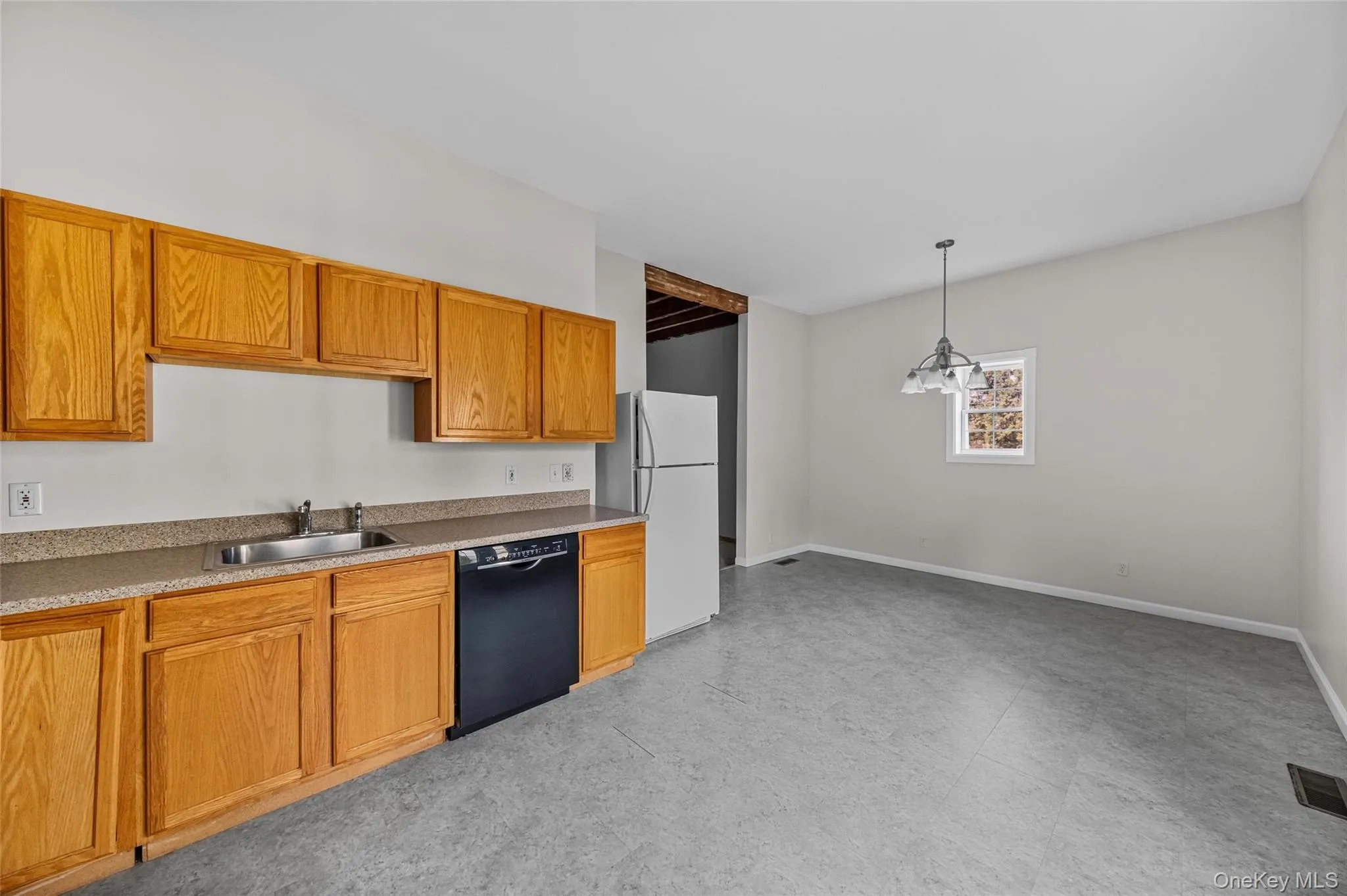 1-18 Willow Way, Rhinebeck, NY, 2 Bedrooms Bedrooms, 5 Rooms Rooms,1 BathroomBathrooms,Residential Lease,For Rent,Willow,0,997117 1-18 Willow Way, Rhinebeck, NY, 2 Bedrooms Bedrooms, 5 Rooms Rooms,1 BathroomBathrooms,Residential Lease,For Rent,Willow,0,997117