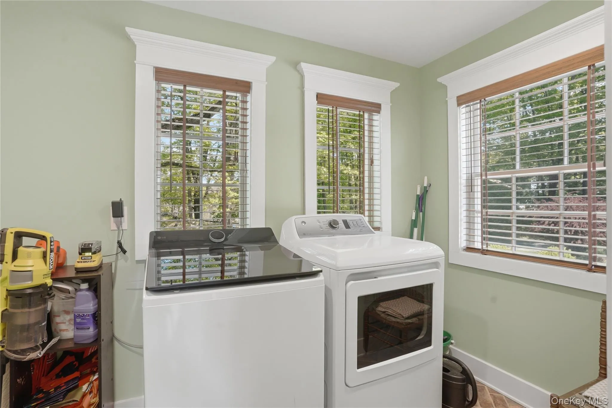 11 Haggerty Hill Road, Rhinebeck, NY, 3 Bedrooms Bedrooms, 8 Rooms Rooms,2 BathroomsBathrooms,Residential,For Rent,Haggerty Hill,0,997124 11 Haggerty Hill Road, Rhinebeck, NY, 3 Bedrooms Bedrooms, 8 Rooms Rooms,2 BathroomsBathrooms,Residential,For Rent,Haggerty Hill,0,997124