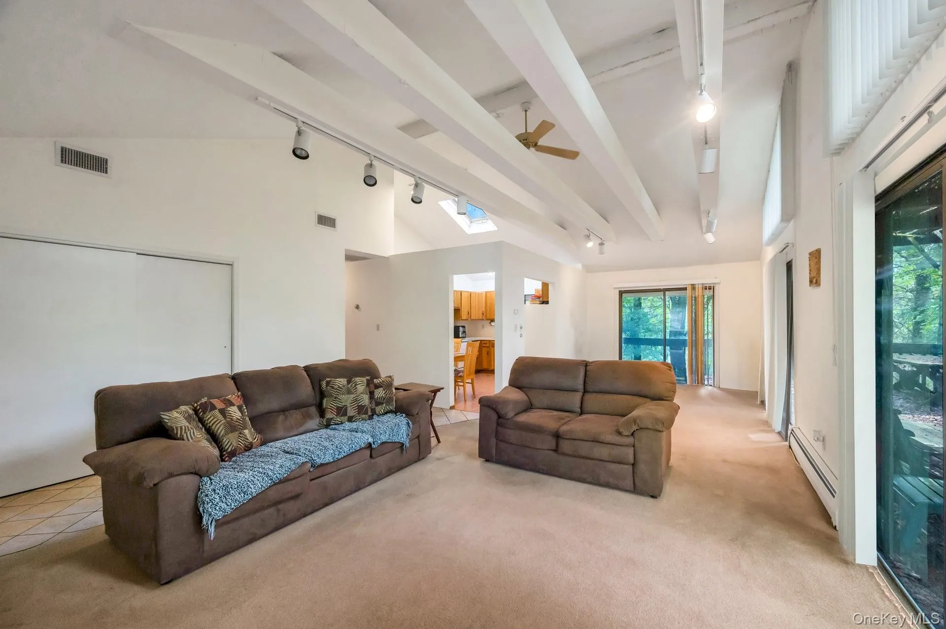 179 Gnarled Hollow Road, Brookhaven, NY, 4 Bedrooms Bedrooms, 8 Rooms Rooms,2 BathroomsBathrooms,Residential,For Rent,Gnarled Hollow,0,997131 179 Gnarled Hollow Road, Brookhaven, NY, 4 Bedrooms Bedrooms, 8 Rooms Rooms,2 BathroomsBathrooms,Residential,For Rent,Gnarled Hollow,0,997131