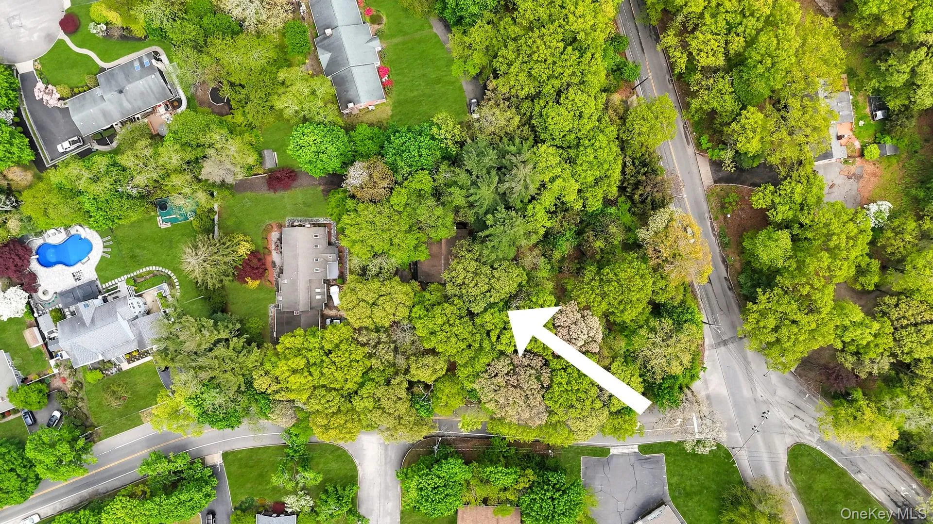 179 Gnarled Hollow Road, Brookhaven, NY, 4 Bedrooms Bedrooms, 8 Rooms Rooms,2 BathroomsBathrooms,Residential,For Rent,Gnarled Hollow,0,997131 179 Gnarled Hollow Road, Brookhaven, NY, 4 Bedrooms Bedrooms, 8 Rooms Rooms,2 BathroomsBathrooms,Residential,For Rent,Gnarled Hollow,0,997131