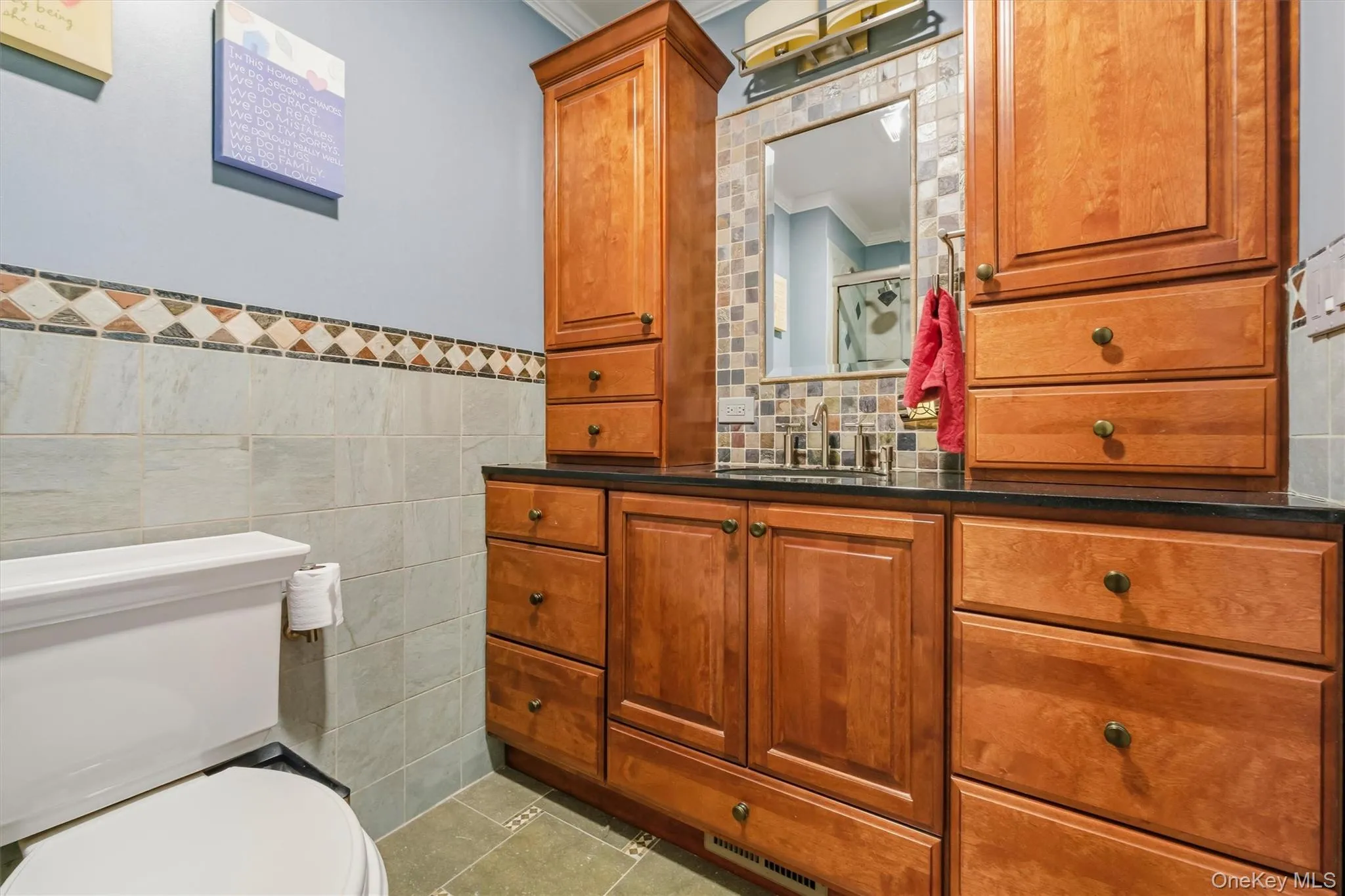 Hall bath. Hall bath.