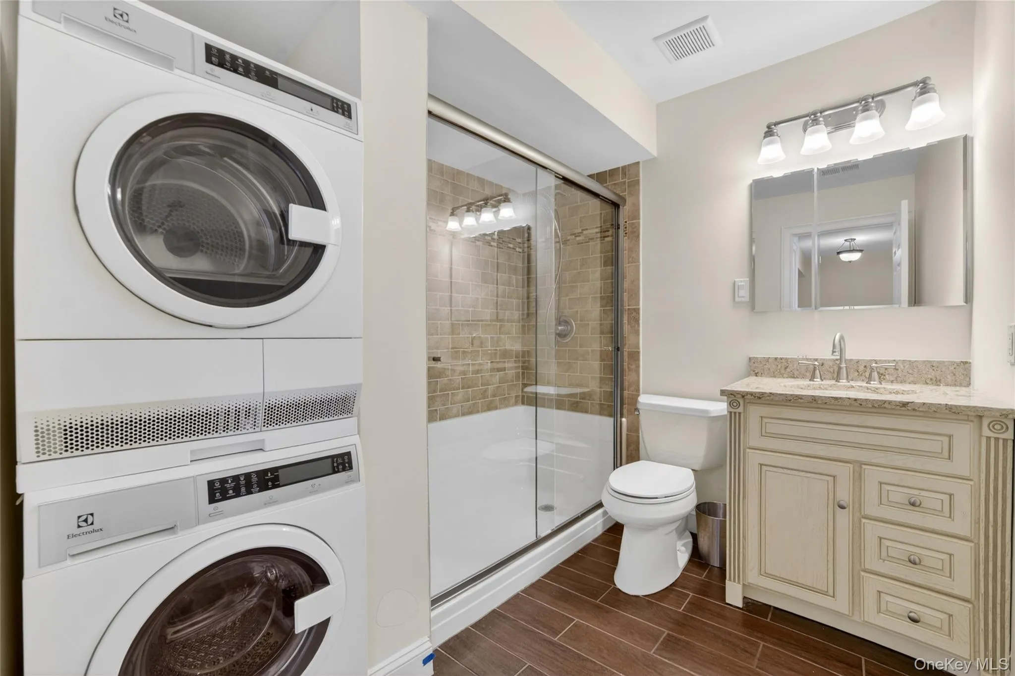 80 C Independence Court, Yorktown, NY, 1 Bedroom Bedrooms, 4 Rooms Rooms,1 BathroomBathrooms,Residential,For Rent,Independence,0,997135 80 C Independence Court, Yorktown, NY, 1 Bedroom Bedrooms, 4 Rooms Rooms,1 BathroomBathrooms,Residential,For Rent,Independence,0,997135