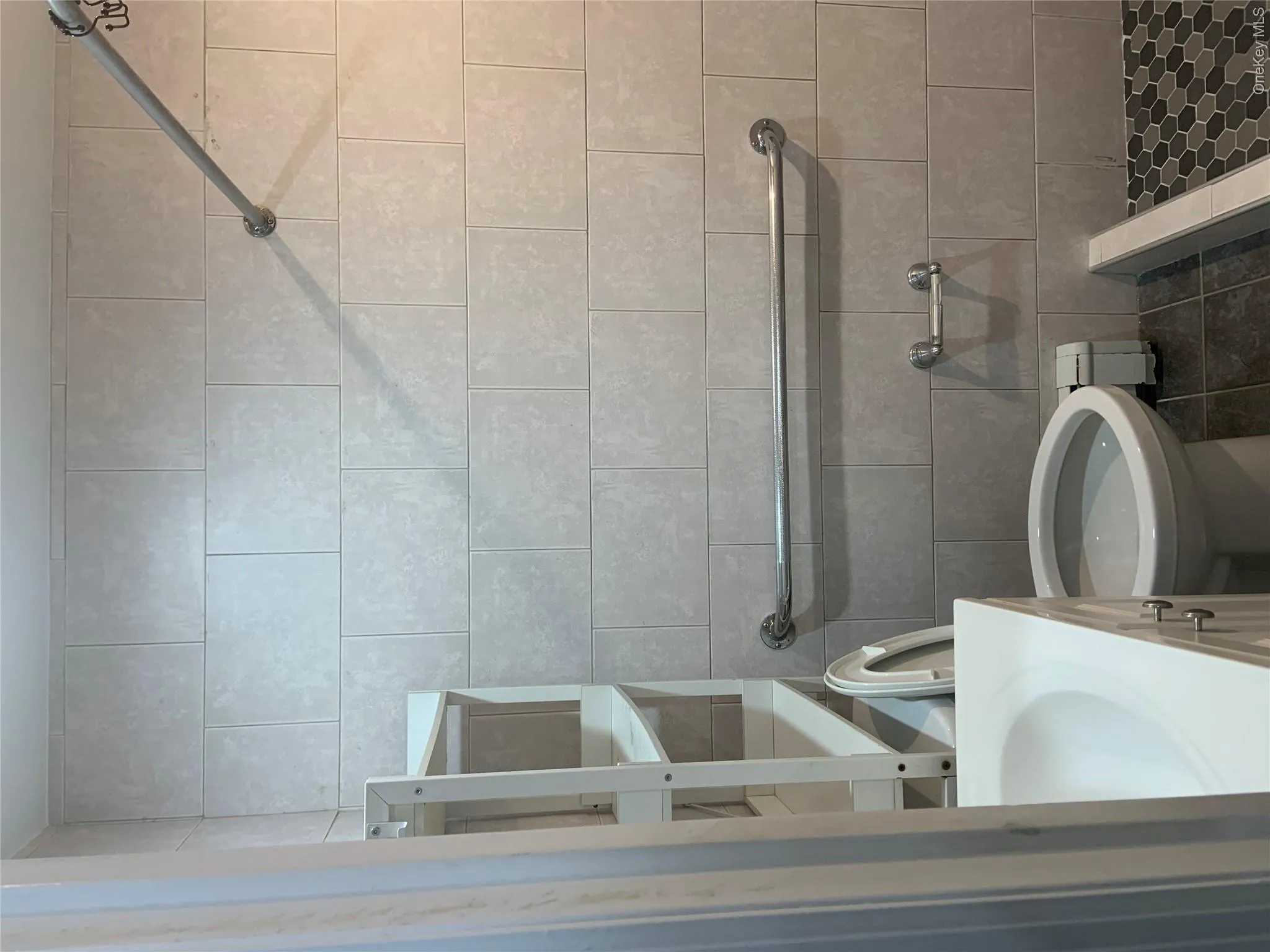 3050 70th Street, New York, NY, 1 Bedroom Bedrooms, 3 Rooms Rooms,1 BathroomBathrooms,Residential Lease,For Rent,70th,0,997138 3050 70th Street, New York, NY, 1 Bedroom Bedrooms, 3 Rooms Rooms,1 BathroomBathrooms,Residential Lease,For Rent,70th,0,997138