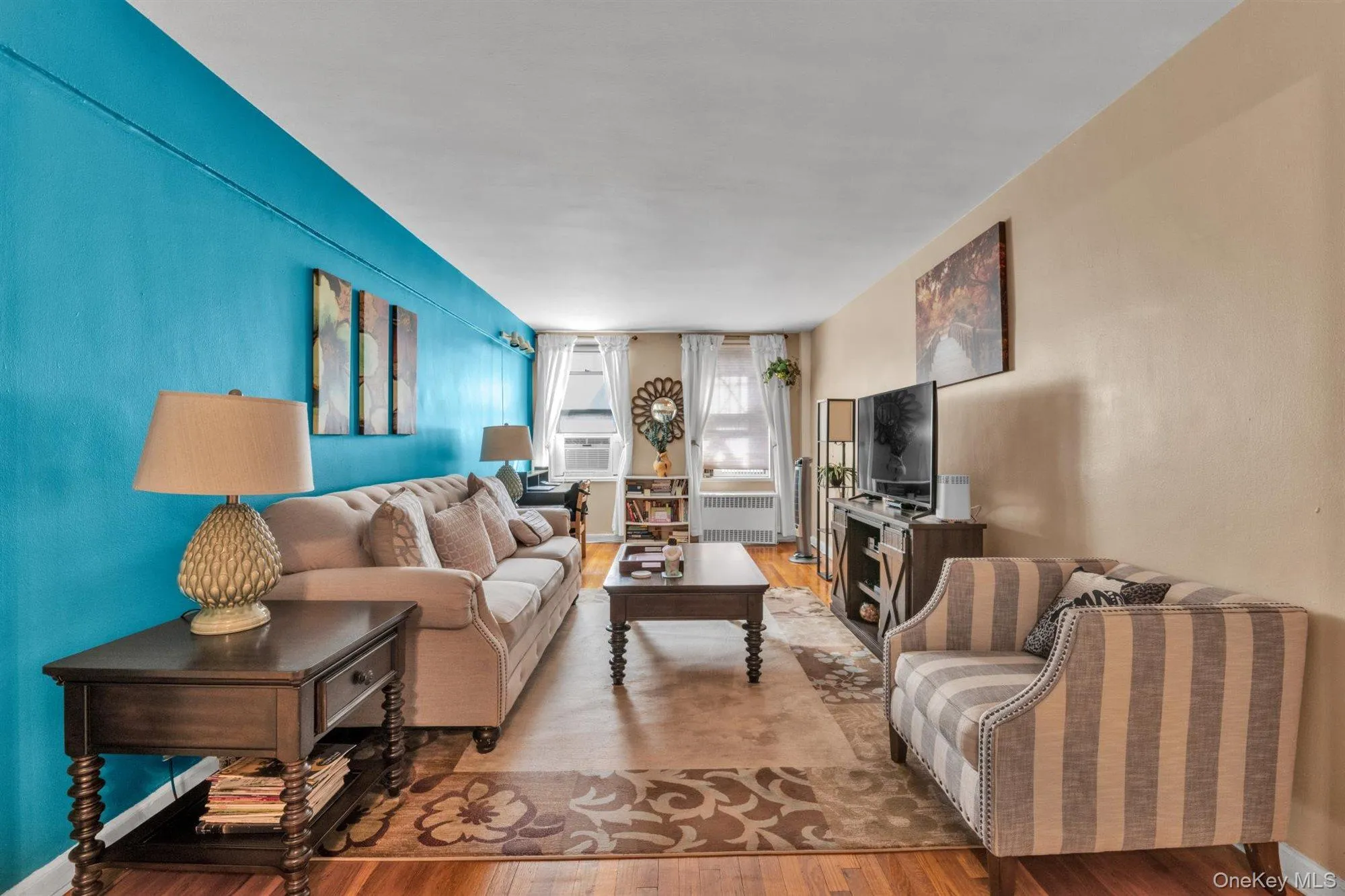 83-35 139 Street, New York, NY, 2 Bedrooms Bedrooms, 5 Rooms Rooms,1 BathroomBathrooms,Residential,For Rent,139,0,997149 83-35 139 Street, New York, NY, 2 Bedrooms Bedrooms, 5 Rooms Rooms,1 BathroomBathrooms,Residential,For Rent,139,0,997149