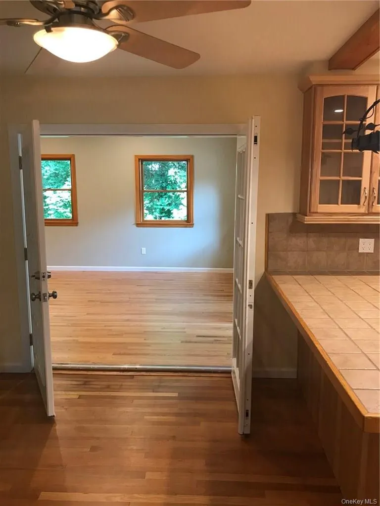 66 Lt Cox Drive, Orangetown, NY, 4 Bedrooms Bedrooms, 9 Rooms Rooms,3 BathroomsBathrooms,Residential Lease,For Rent,Lt Cox,0,997153 66 Lt Cox Drive, Orangetown, NY, 4 Bedrooms Bedrooms, 9 Rooms Rooms,3 BathroomsBathrooms,Residential Lease,For Rent,Lt Cox,0,997153