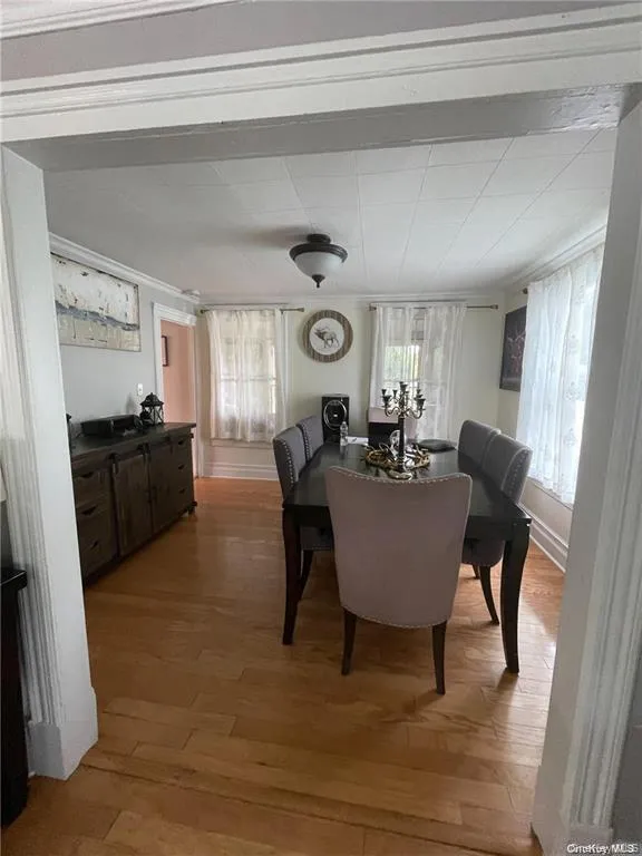 39 Laurel, Brookhaven, NY, 3 Bedrooms Bedrooms, 7 Rooms Rooms,2 BathroomsBathrooms,Residential Lease,For Rent,Laurel,0,997173 39 Laurel, Brookhaven, NY, 3 Bedrooms Bedrooms, 7 Rooms Rooms,2 BathroomsBathrooms,Residential Lease,For Rent,Laurel,0,997173
