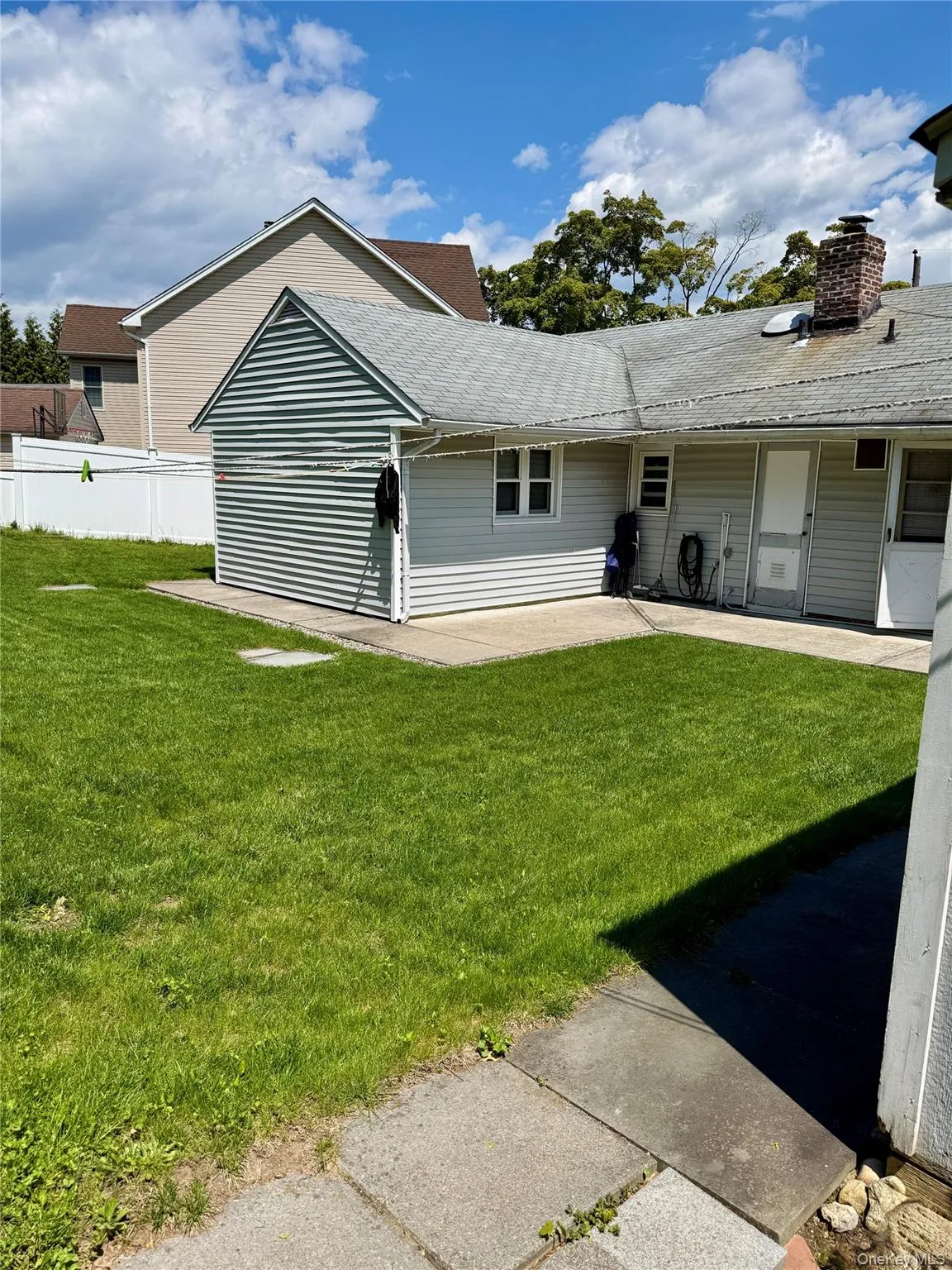 16 Greenway Circle, Oyster Bay, NY, 3 Bedrooms Bedrooms, 5 Rooms Rooms,1 BathroomBathrooms,Residential Lease,For Rent,Greenway,0,997186 16 Greenway Circle, Oyster Bay, NY, 3 Bedrooms Bedrooms, 5 Rooms Rooms,1 BathroomBathrooms,Residential Lease,For Rent,Greenway,0,997186