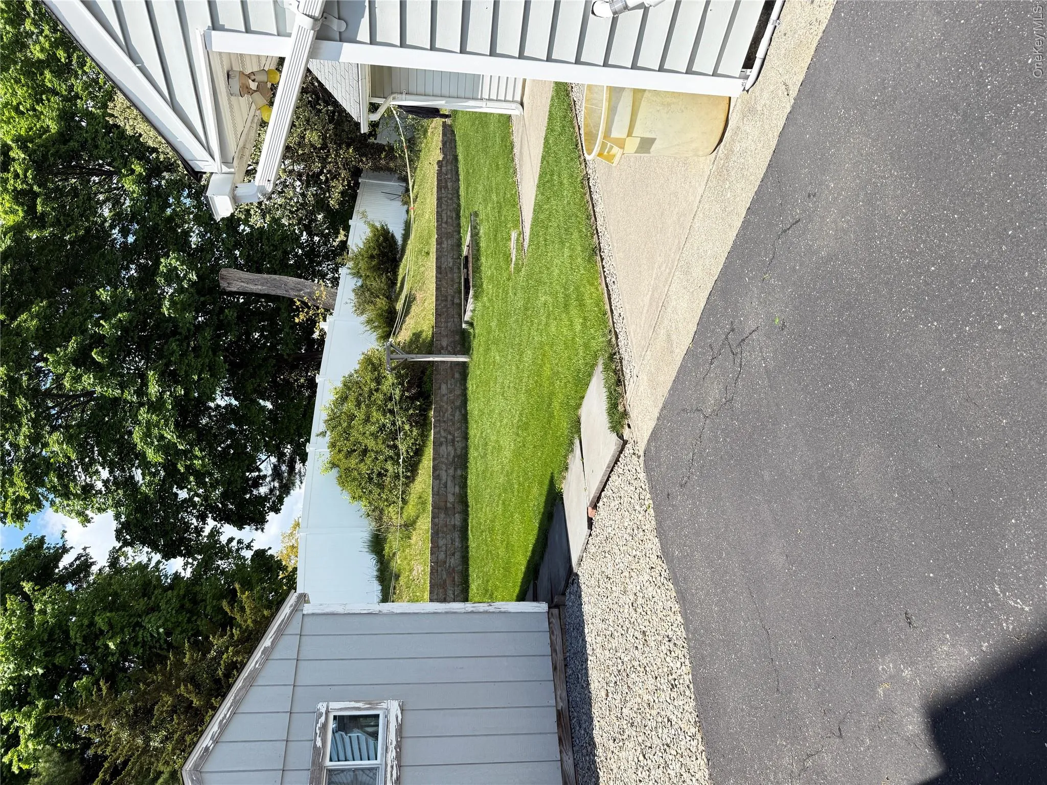 16 Greenway Circle, Oyster Bay, NY, 3 Bedrooms Bedrooms, 5 Rooms Rooms,1 BathroomBathrooms,Residential Lease,For Rent,Greenway,0,997186 16 Greenway Circle, Oyster Bay, NY, 3 Bedrooms Bedrooms, 5 Rooms Rooms,1 BathroomBathrooms,Residential Lease,For Rent,Greenway,0,997186