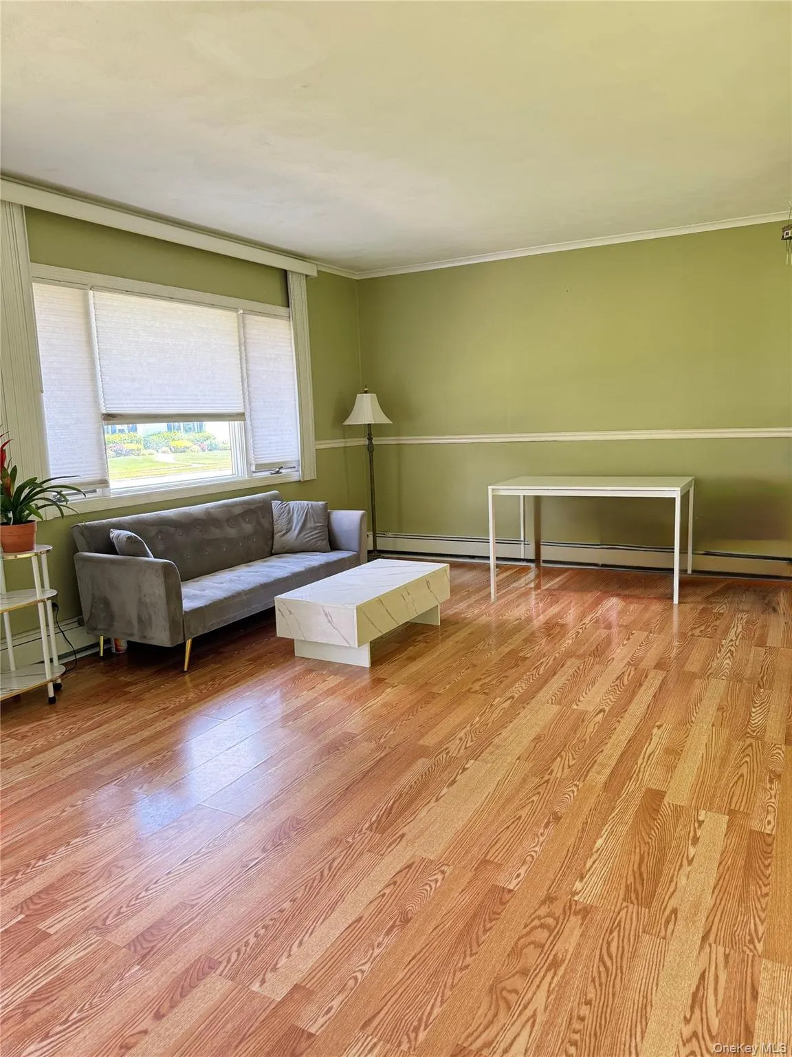 16 Greenway Circle, Oyster Bay, NY, 3 Bedrooms Bedrooms, 5 Rooms Rooms,1 BathroomBathrooms,Residential Lease,For Rent,Greenway,0,997186 16 Greenway Circle, Oyster Bay, NY, 3 Bedrooms Bedrooms, 5 Rooms Rooms,1 BathroomBathrooms,Residential Lease,For Rent,Greenway,0,997186