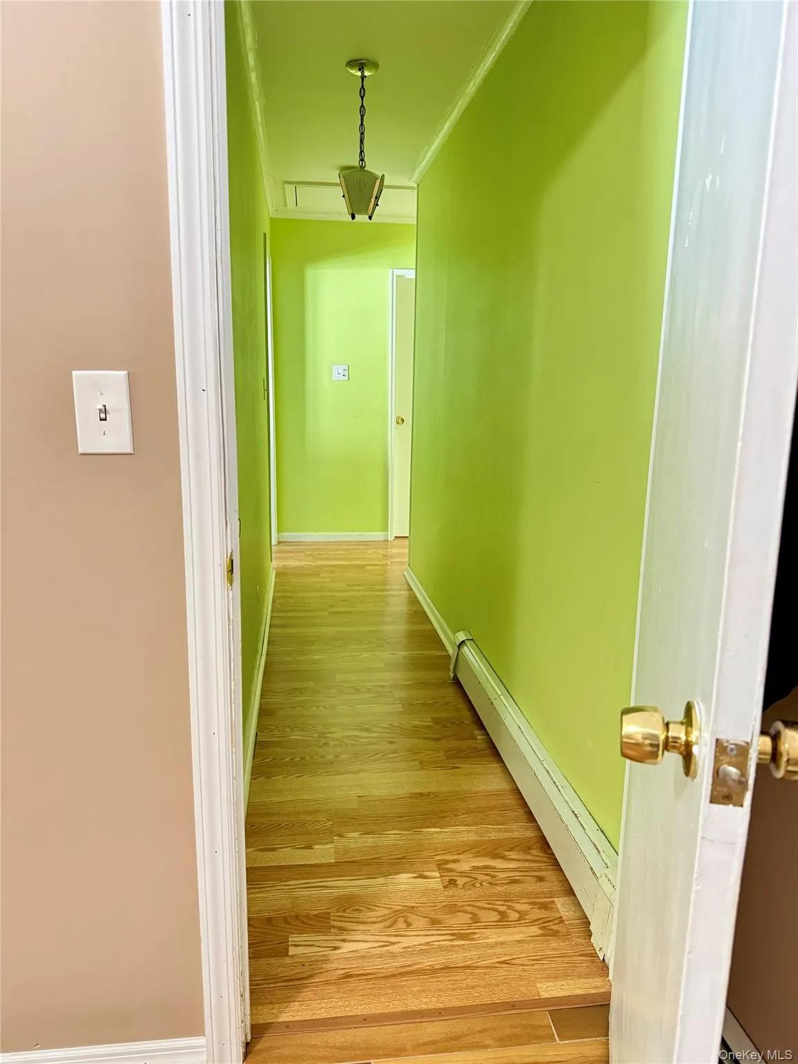 16 Greenway Circle, Oyster Bay, NY, 3 Bedrooms Bedrooms, 5 Rooms Rooms,1 BathroomBathrooms,Residential Lease,For Rent,Greenway,0,997186 16 Greenway Circle, Oyster Bay, NY, 3 Bedrooms Bedrooms, 5 Rooms Rooms,1 BathroomBathrooms,Residential Lease,For Rent,Greenway,0,997186