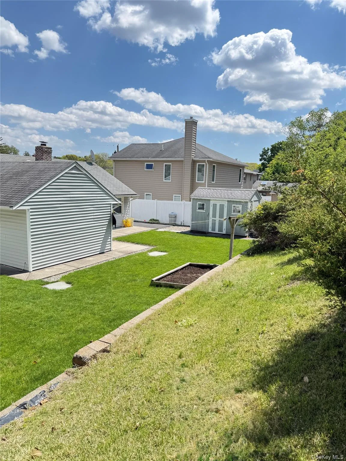 16 Greenway Circle, Oyster Bay, NY, 3 Bedrooms Bedrooms, 5 Rooms Rooms,1 BathroomBathrooms,Residential Lease,For Rent,Greenway,0,997186 16 Greenway Circle, Oyster Bay, NY, 3 Bedrooms Bedrooms, 5 Rooms Rooms,1 BathroomBathrooms,Residential Lease,For Rent,Greenway,0,997186