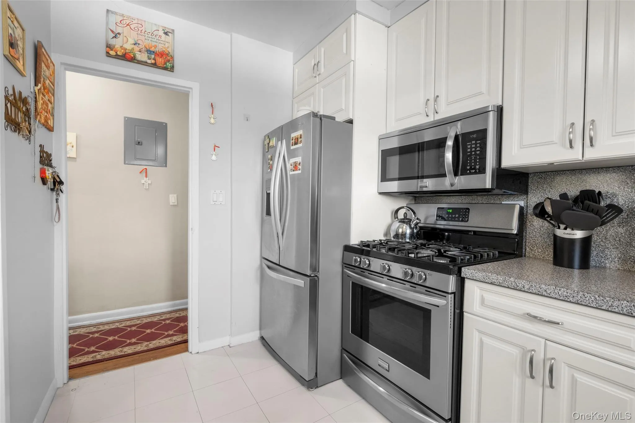 4 Channing Place, Eastchester, NY, 2 Bedrooms Bedrooms, 5 Rooms Rooms,2 BathroomsBathrooms,Residential,For Rent,Channing,0,997189 4 Channing Place, Eastchester, NY, 2 Bedrooms Bedrooms, 5 Rooms Rooms,2 BathroomsBathrooms,Residential,For Rent,Channing,0,997189