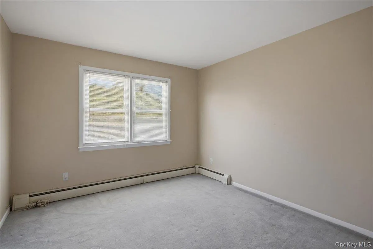 6 Belden Avenue, Yonkers, NY, 3 Bedrooms Bedrooms, 6 Rooms Rooms,2 BathroomsBathrooms,Residential Lease,For Rent,Belden,0,997195 6 Belden Avenue, Yonkers, NY, 3 Bedrooms Bedrooms, 6 Rooms Rooms,2 BathroomsBathrooms,Residential Lease,For Rent,Belden,0,997195