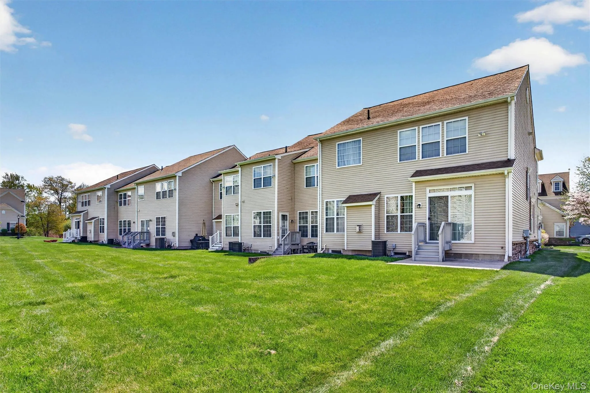 29 Banbury Way, Newburgh (town), NY, 3 Bedrooms Bedrooms, 9 Rooms Rooms,2 BathroomsBathrooms,Residential Sale,For Rent,Banbury,0,997196 29 Banbury Way, Newburgh (town), NY, 3 Bedrooms Bedrooms, 9 Rooms Rooms,2 BathroomsBathrooms,Residential Sale,For Rent,Banbury,0,997196