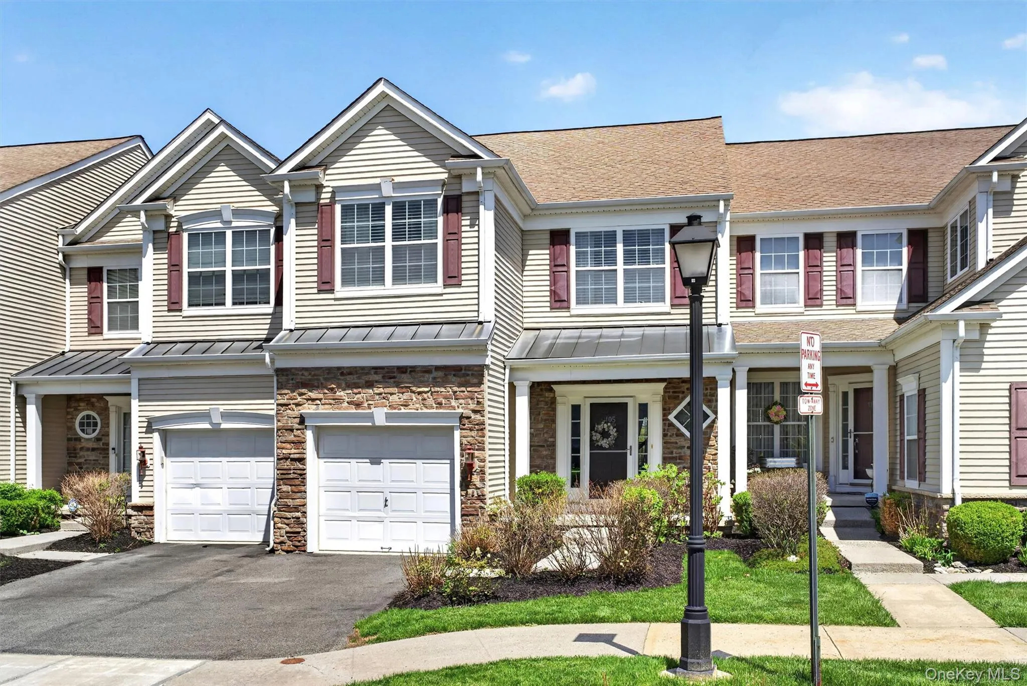 29 Banbury Way, Newburgh (town), NY, 3 Bedrooms Bedrooms, 9 Rooms Rooms,2 BathroomsBathrooms,Residential Sale,For Rent,Banbury,0,997196 29 Banbury Way, Newburgh (town), NY, 3 Bedrooms Bedrooms, 9 Rooms Rooms,2 BathroomsBathrooms,Residential Sale,For Rent,Banbury,0,997196