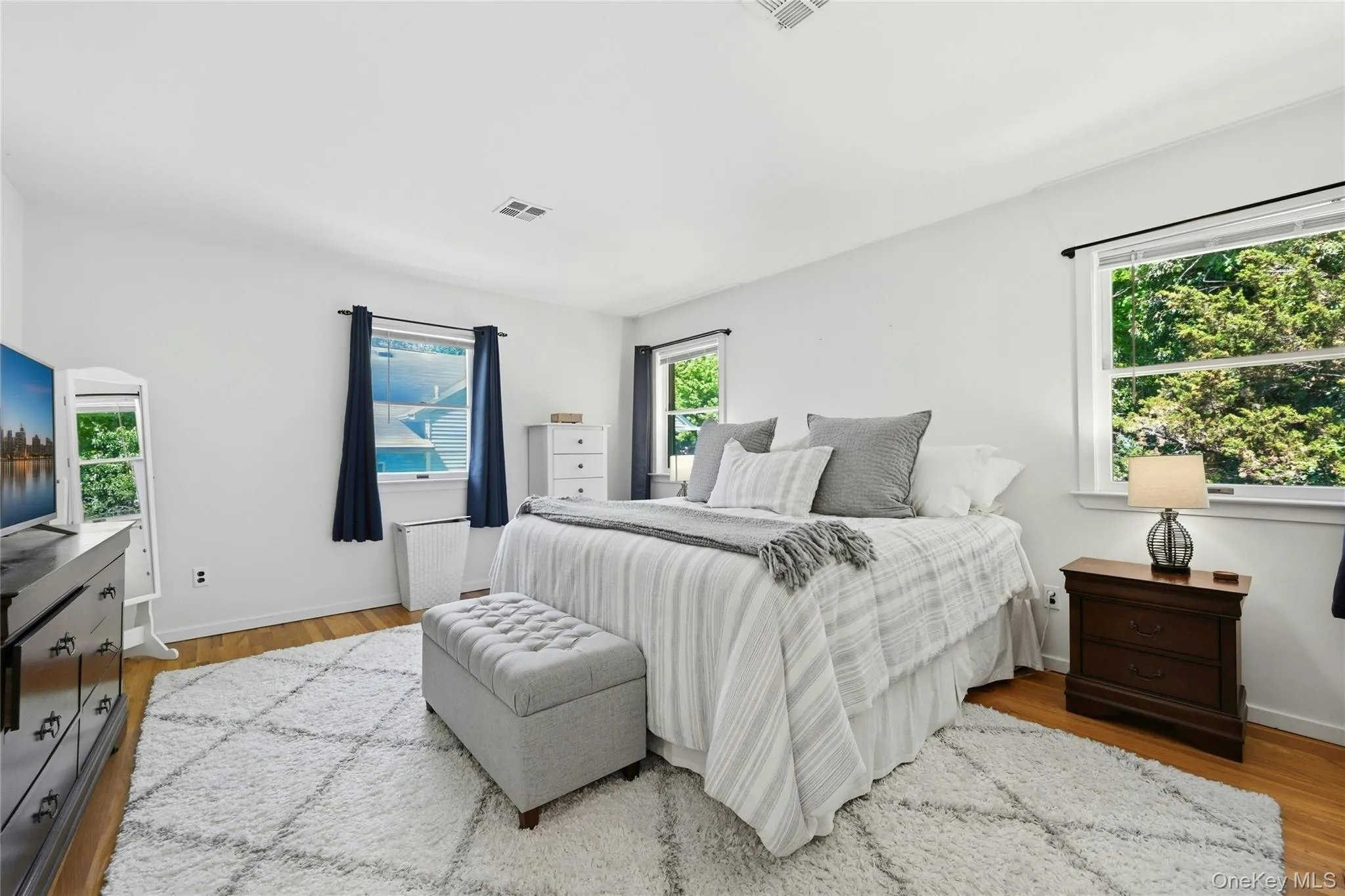 515 High Street, Brookhaven, NY, 3 Bedrooms Bedrooms, 7 Rooms Rooms,2 BathroomsBathrooms,Residential Sale,For Rent,High,0,997206 515 High Street, Brookhaven, NY, 3 Bedrooms Bedrooms, 7 Rooms Rooms,2 BathroomsBathrooms,Residential Sale,For Rent,High,0,997206